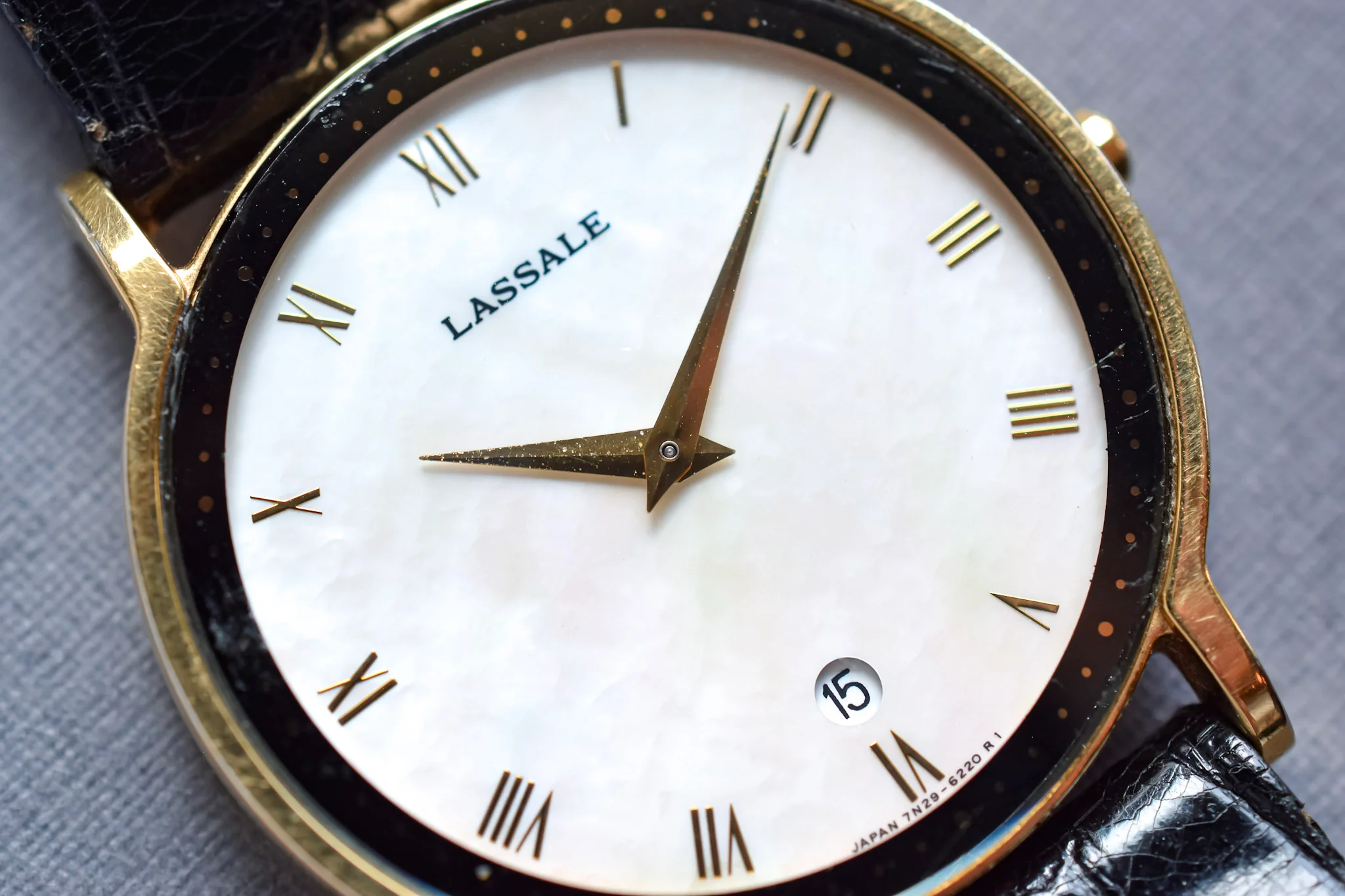 2002 Seiko Lassale Mother of Pearl Roman Dial - Image 3