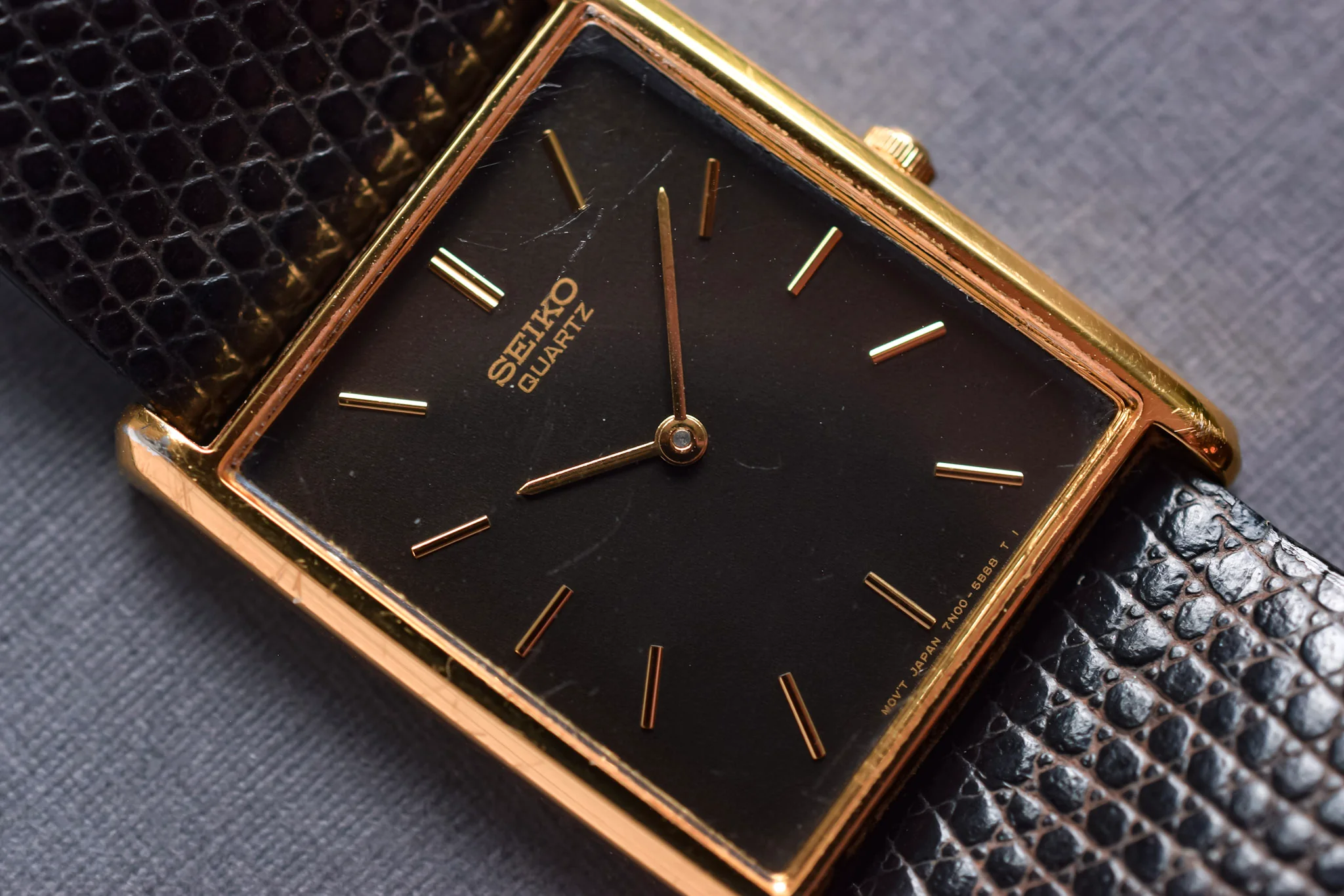2003 Seiko Black Dial Tank - Image 3