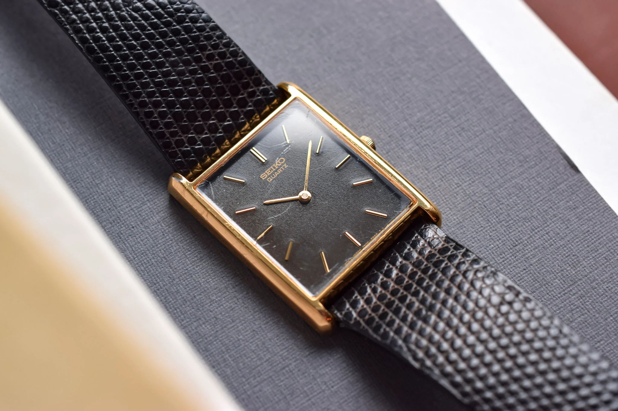 2003 Seiko Black Dial Tank - Image 9
