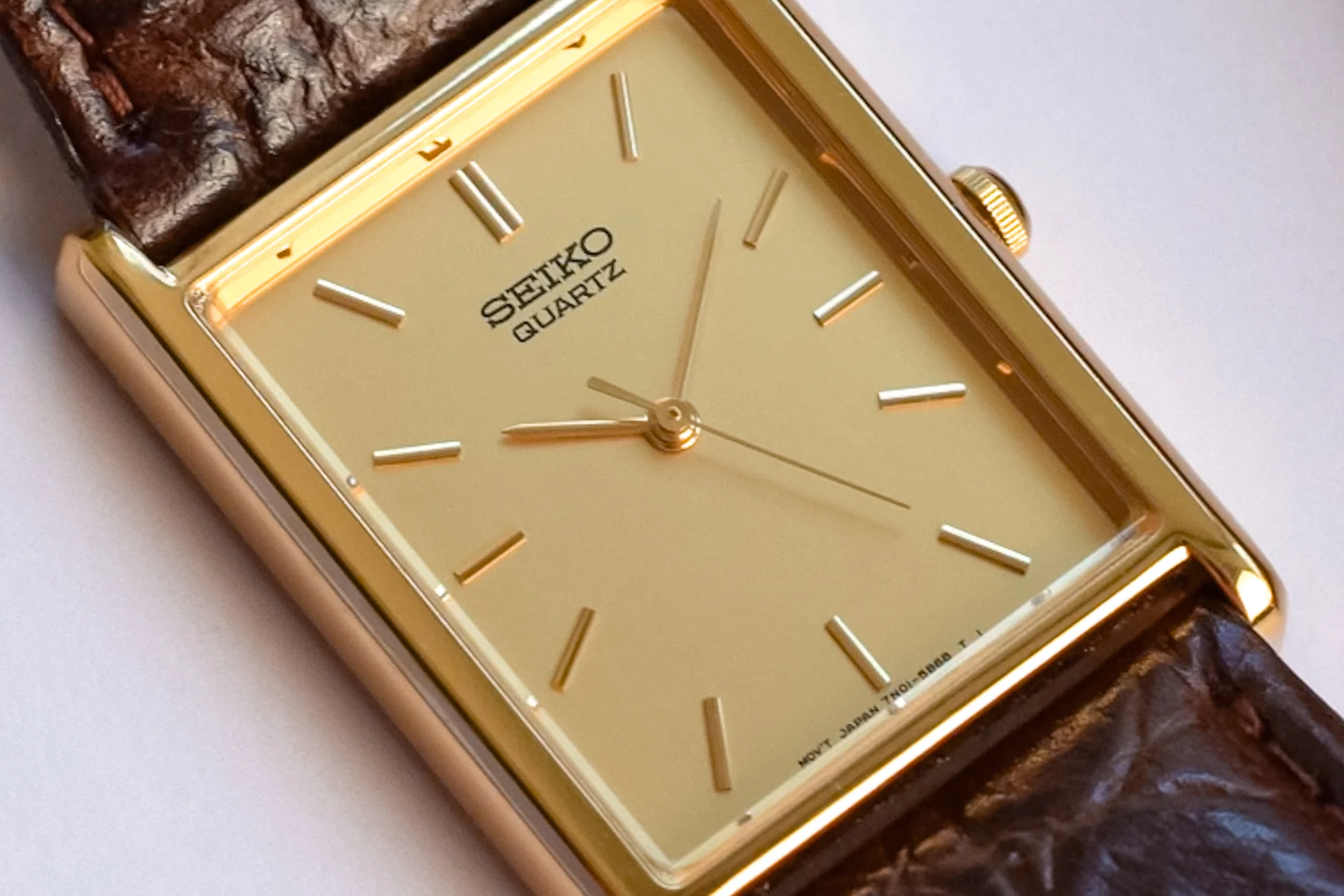 2003 Seiko Champagne Tank - Image 2