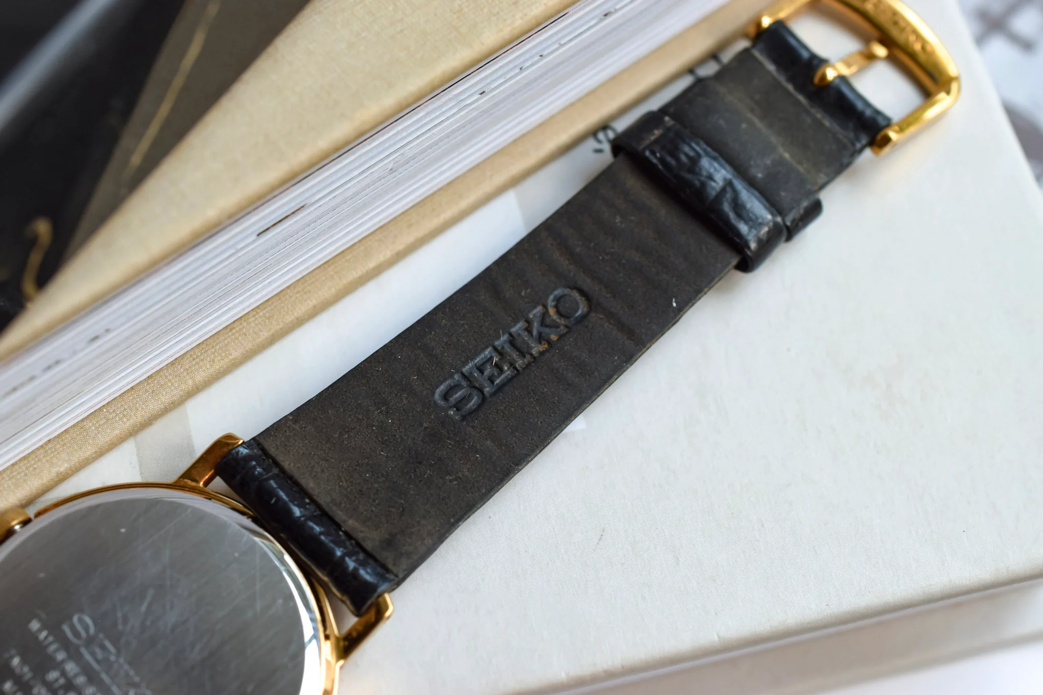 2003 Seiko Gold Tone Breguet Numerals - Black Strap - Image 6