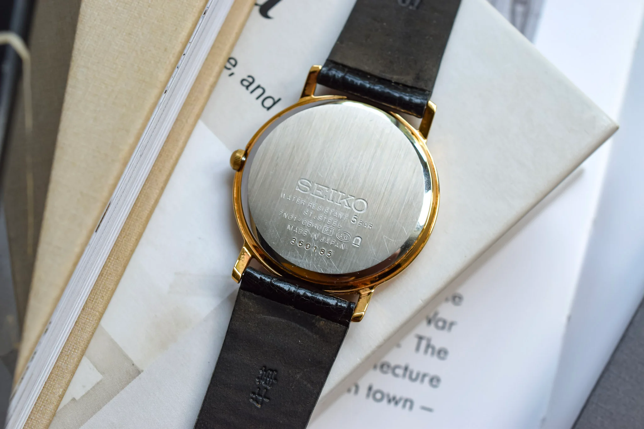 2003 Seiko Gold Tone Breguet Numerals - Black Strap - Image 8