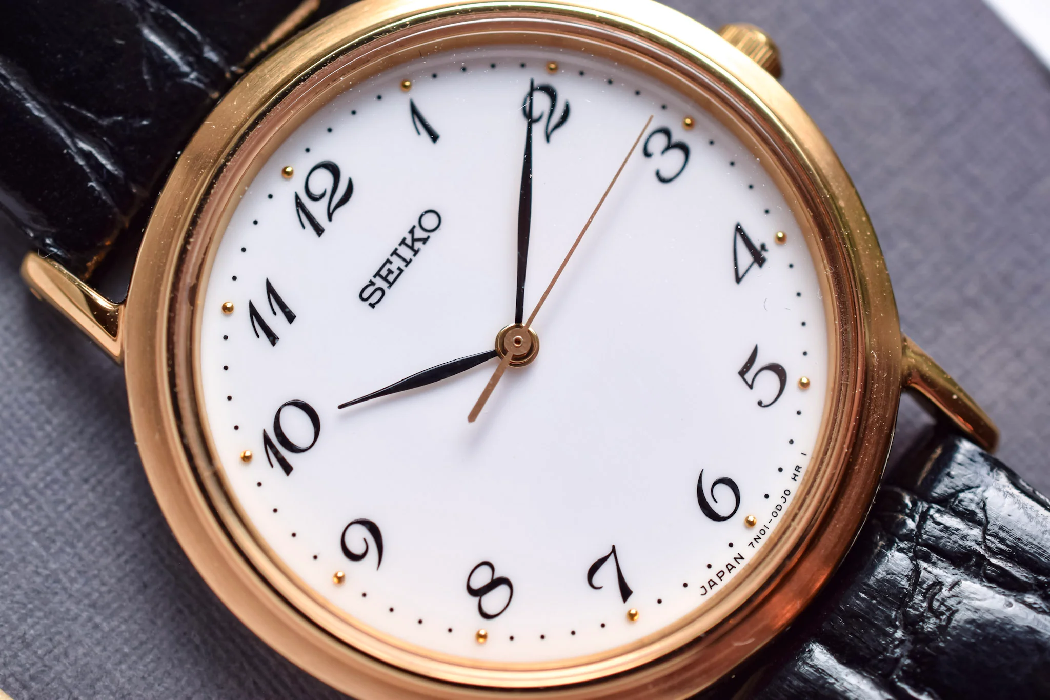 2003 Seiko Gold Tone Breguet Numerals - Image 3