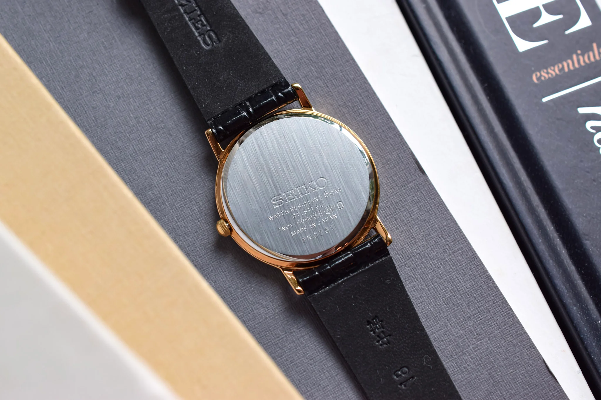 2003 Seiko Gold Tone Breguet Numerals - Image 8