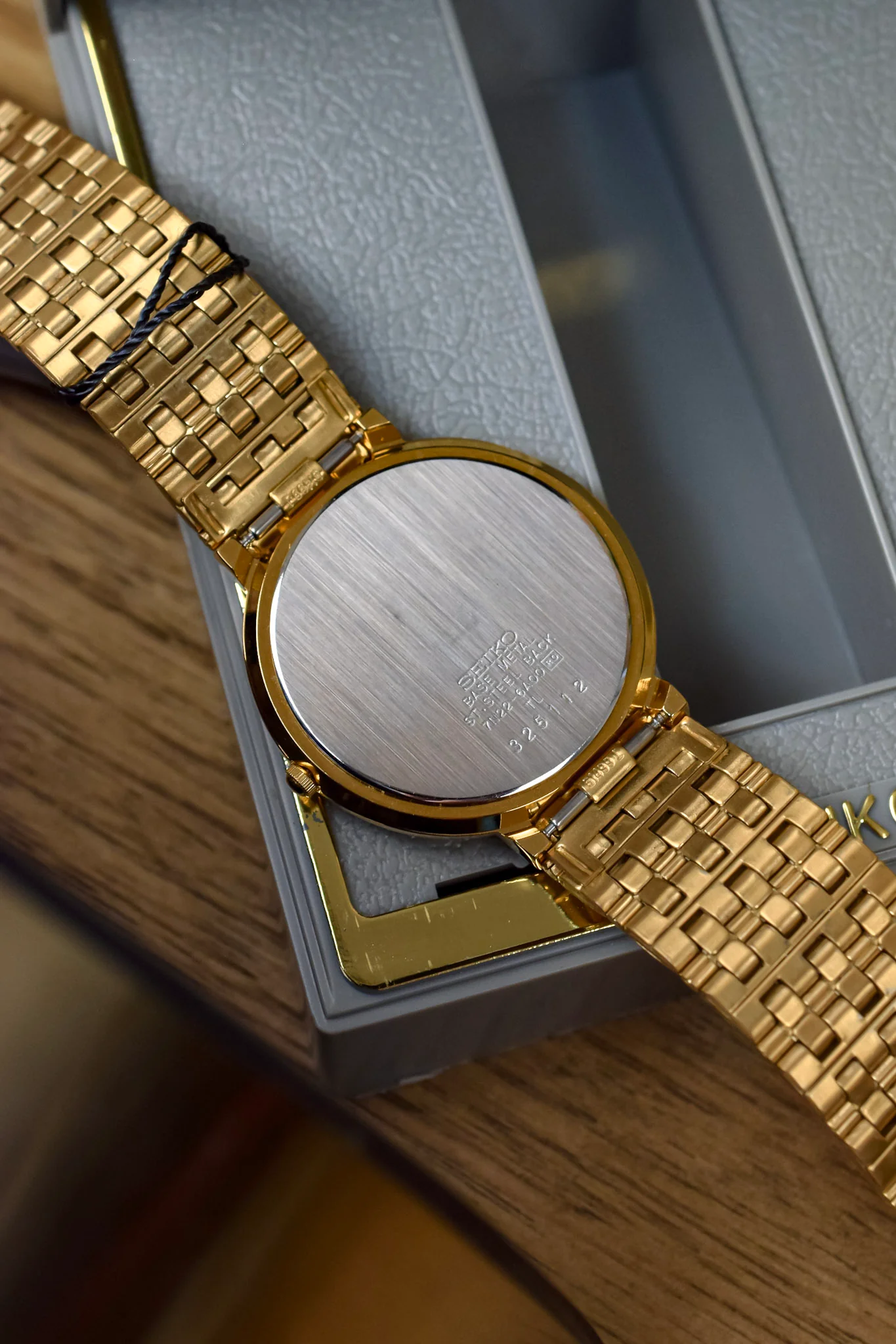 2003 Seiko Golden Disco Volante - NOS - Image 10