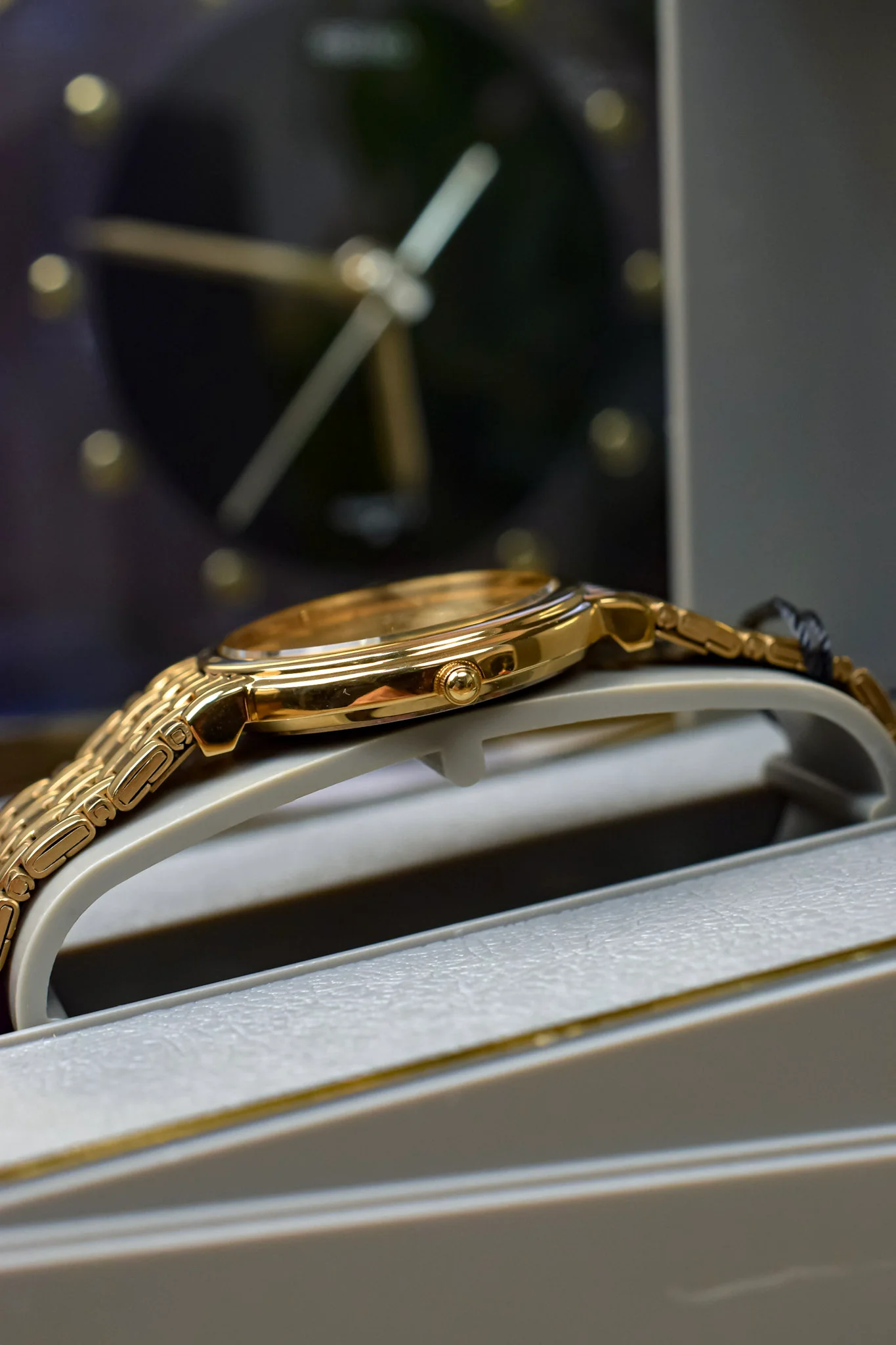 2003 Seiko Golden Disco Volante - NOS - Image 4