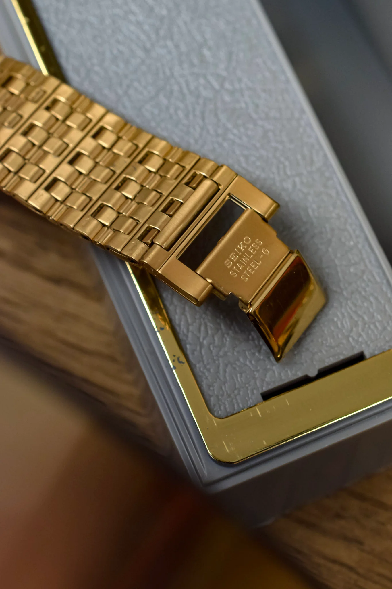 2003 Seiko Golden Disco Volante - NOS - Image 8