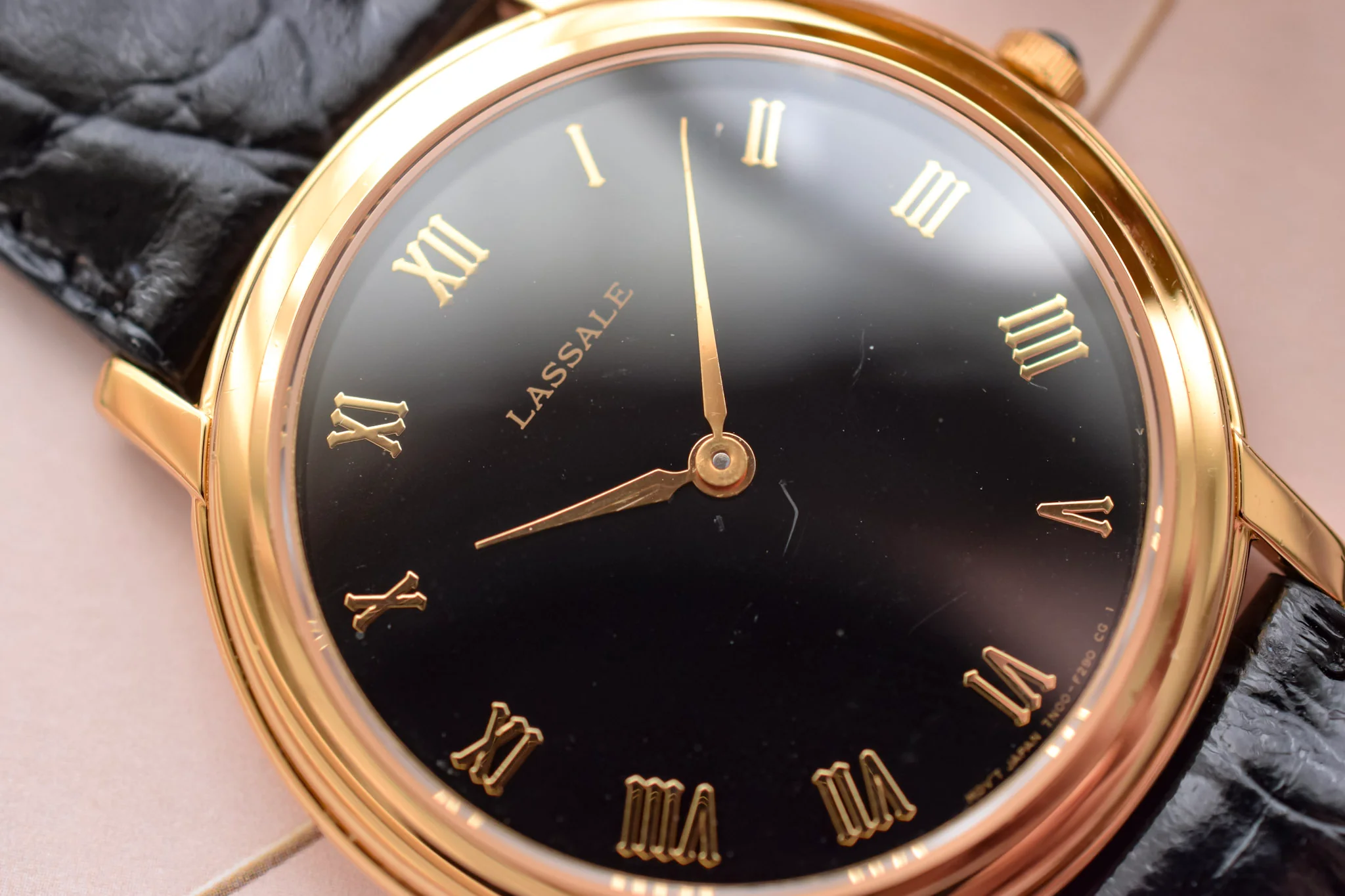 2005 NOS Seiko Lassale Stepped Case Gilt Roman - Image 3