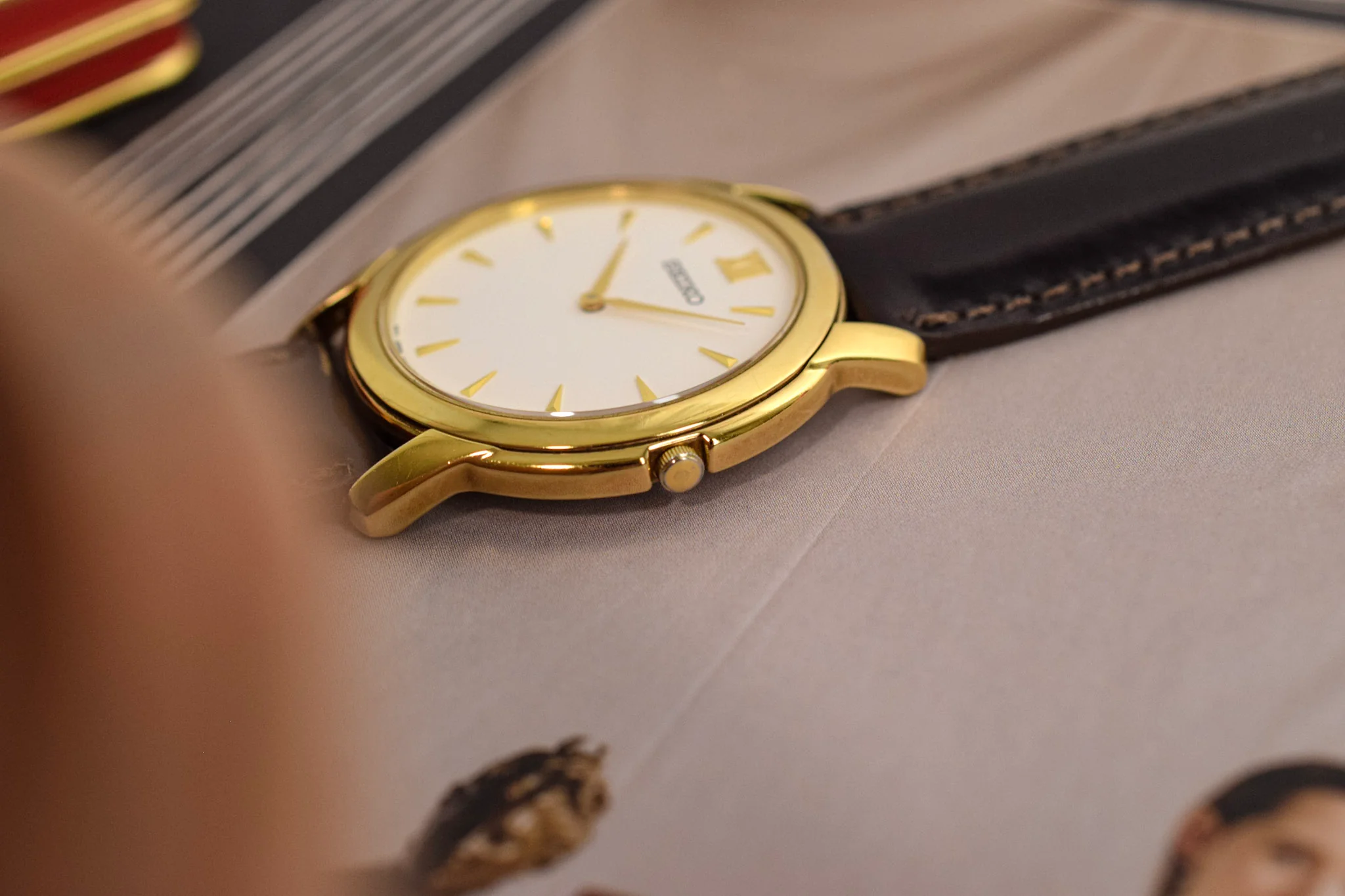 2005 Seiko White Dial Dagger - Image 4