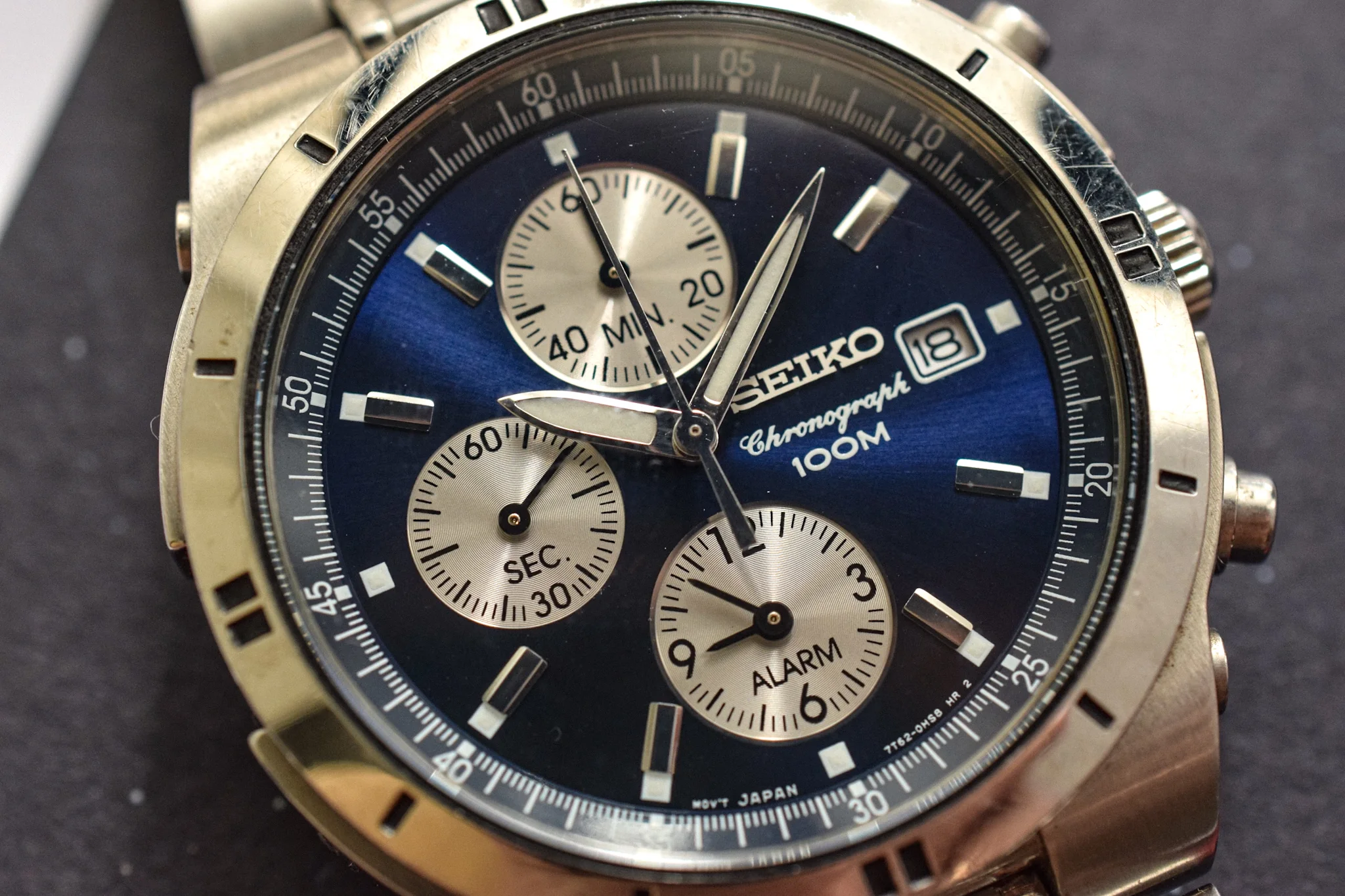 2006 Seiko Steel Blue Dial Chronograph - Image 3
