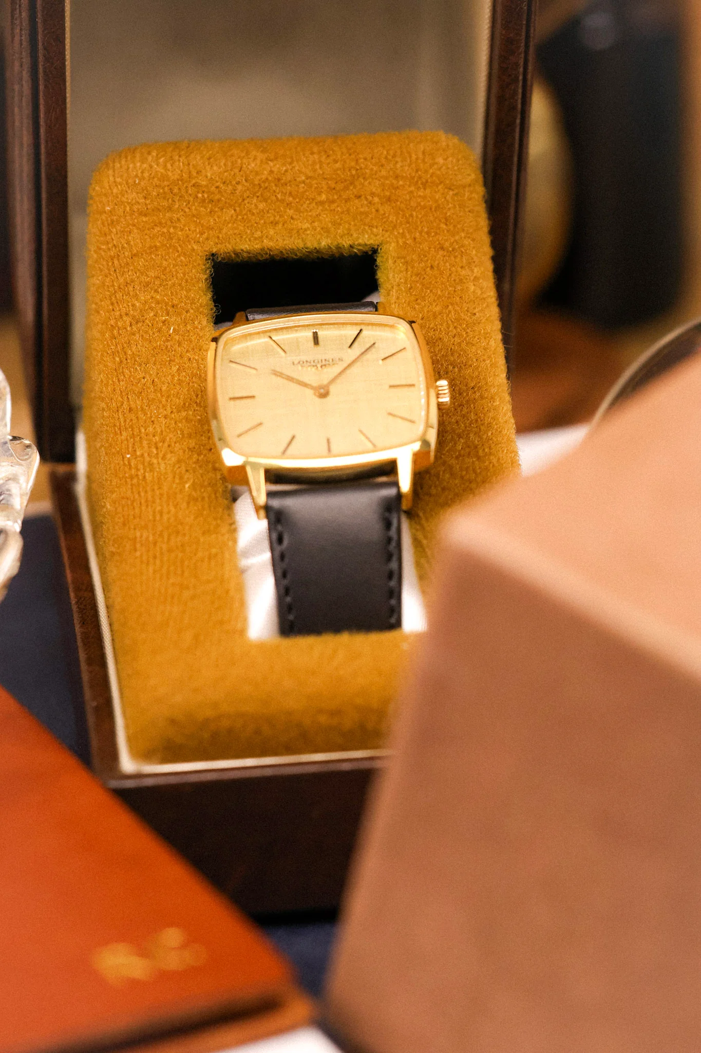 70s Longines Mechanical Linen TV - In Box - Image 10