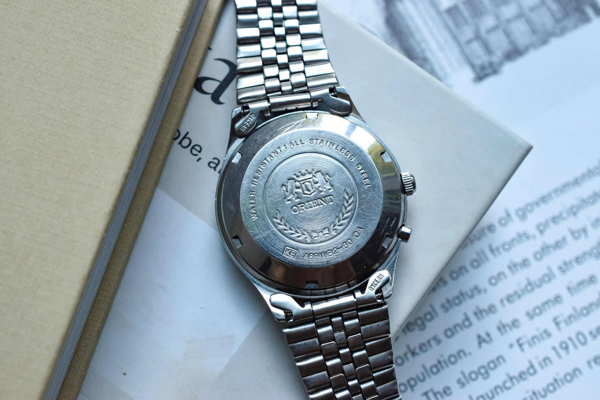70s Orient Crystal Gradient Brown Dial - Image 6