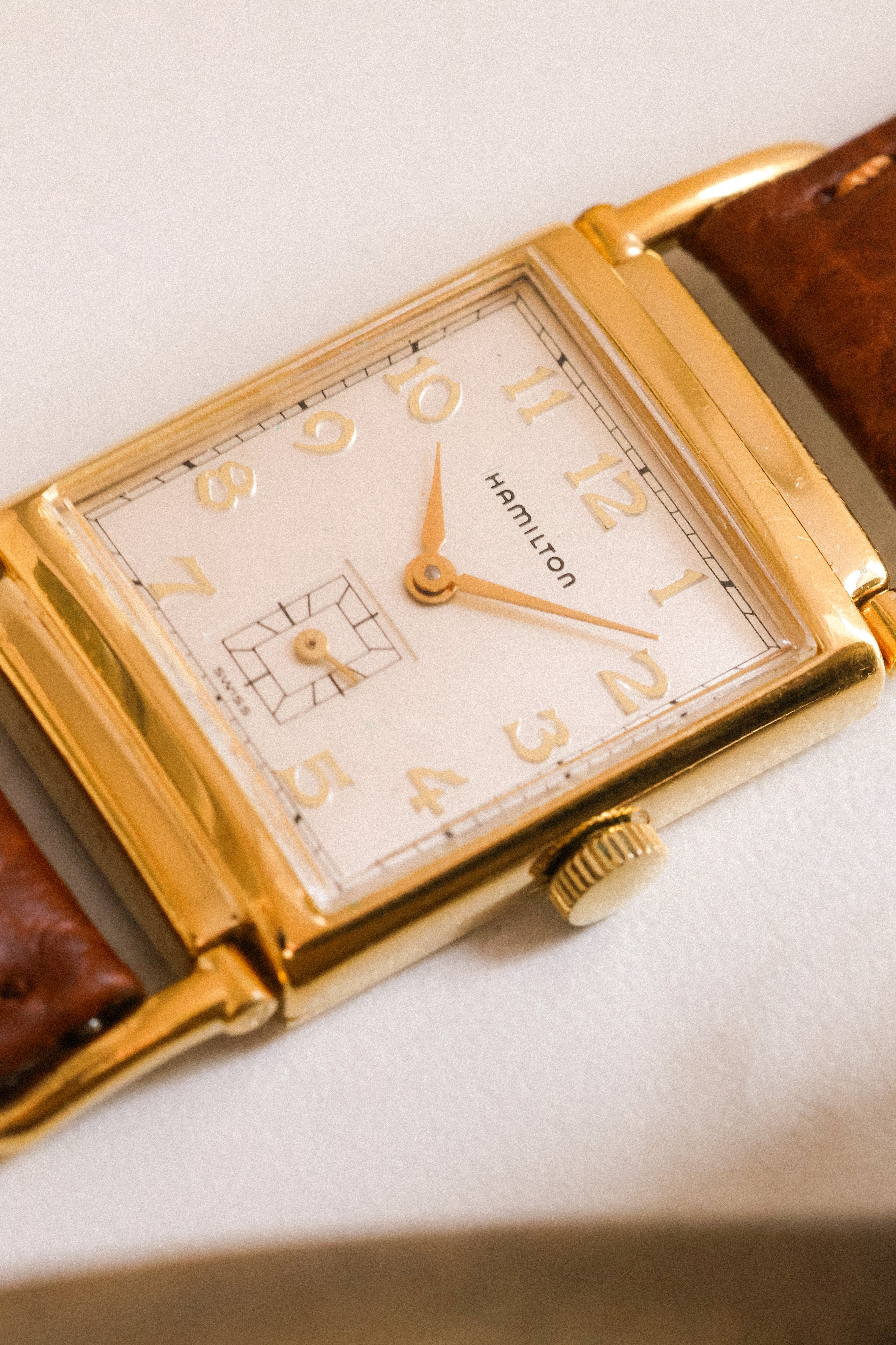 80’s Hamilton Wilshire - Registered Edition - 18K Gold Electro Plated - Image 4