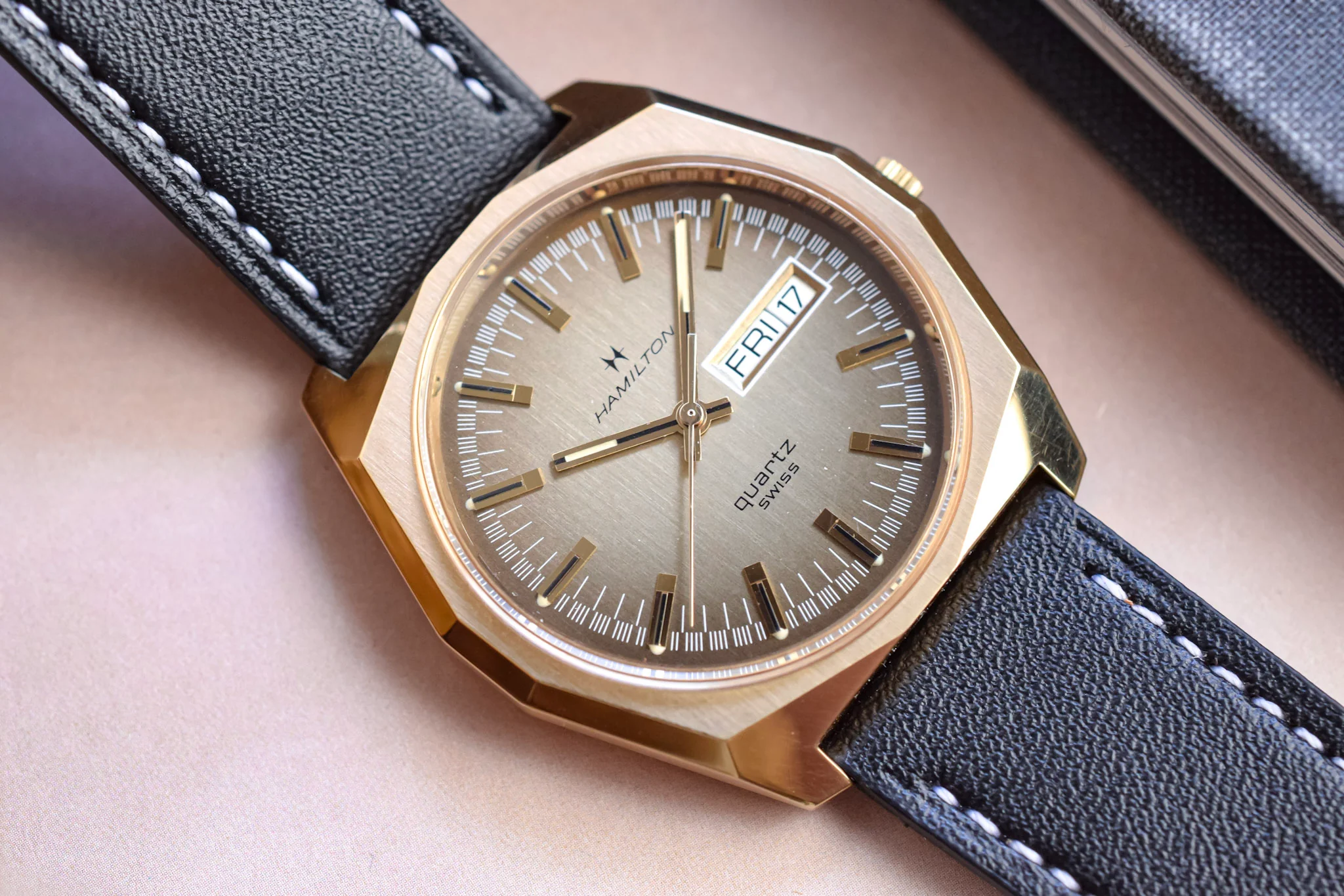 80s Hamilton Octo Day-Date in Box - GM Award - Image 3