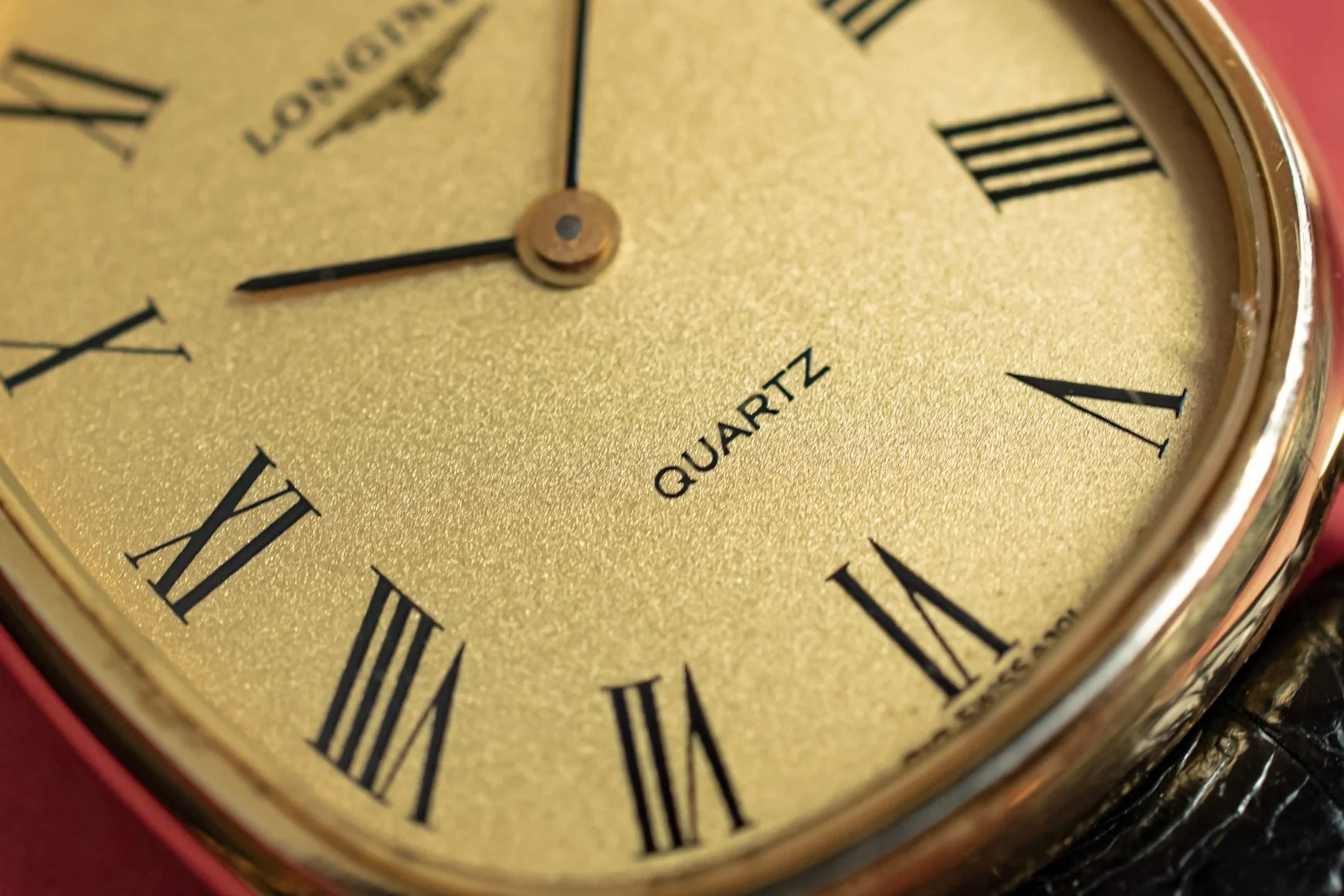 80s Longines Quartz Sparkle Roman Dial Ellipse - Image 5