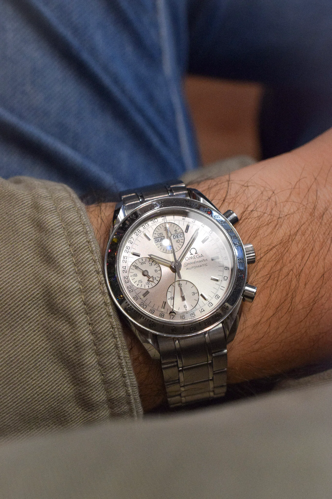 90s Omega Speedmaster Silver Triple Calendar - Image 5