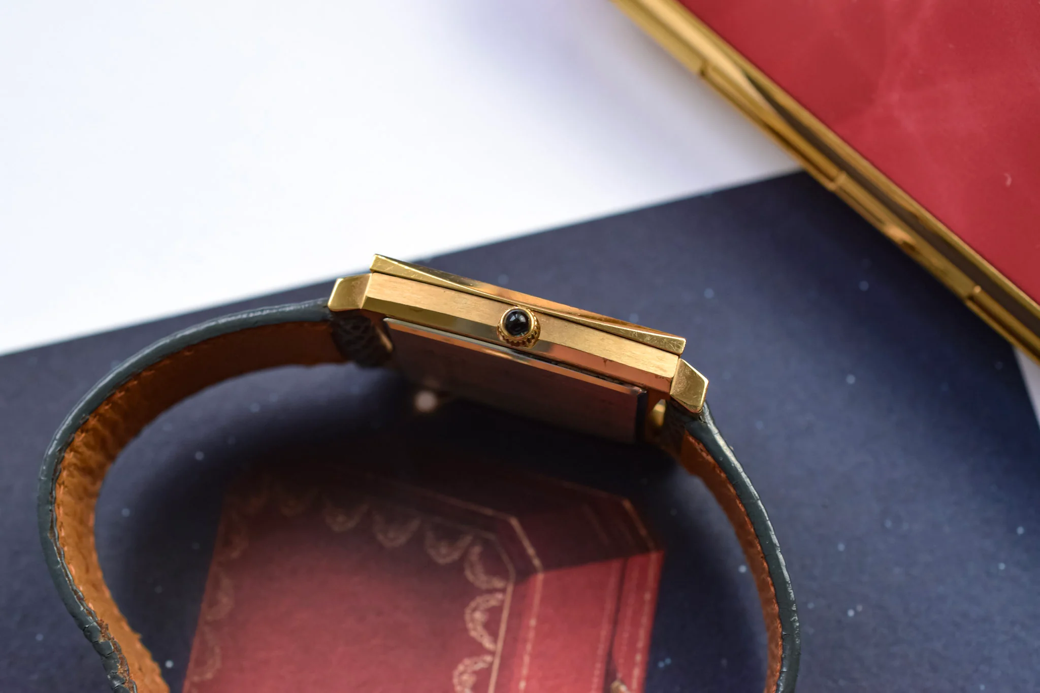 Hamilton Retro Diamond Dial Tank - Image 3