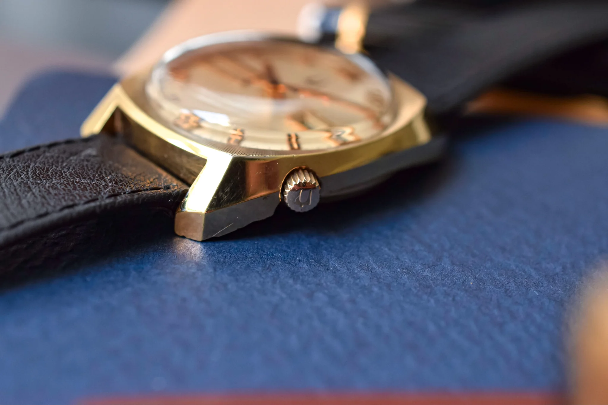 Listing for Yenli - 1976 Accutron Day-Date - Image 6