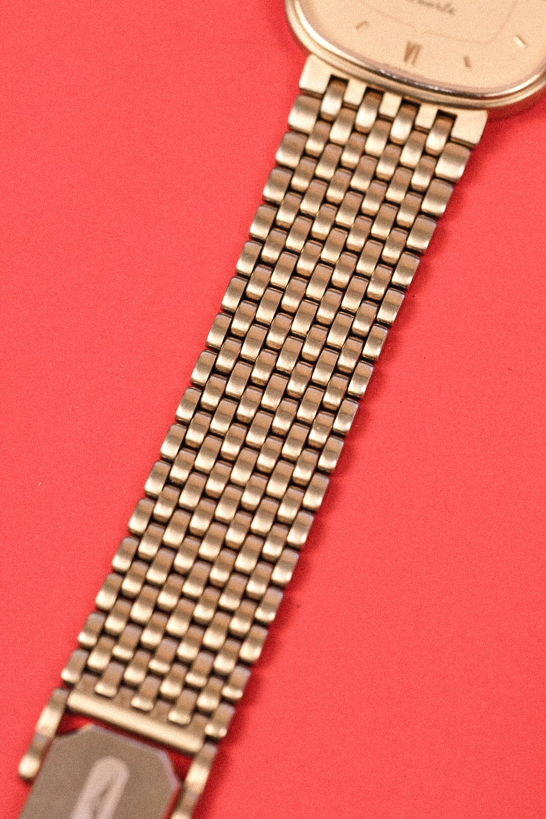 Longines Quartz Golden Sparkle Dial TV - Image 8