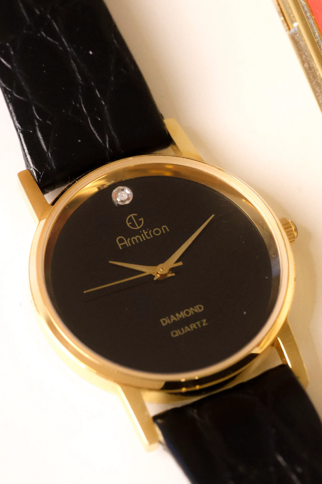 Neo-vintage Armitron Diamond Quartz - Image 5