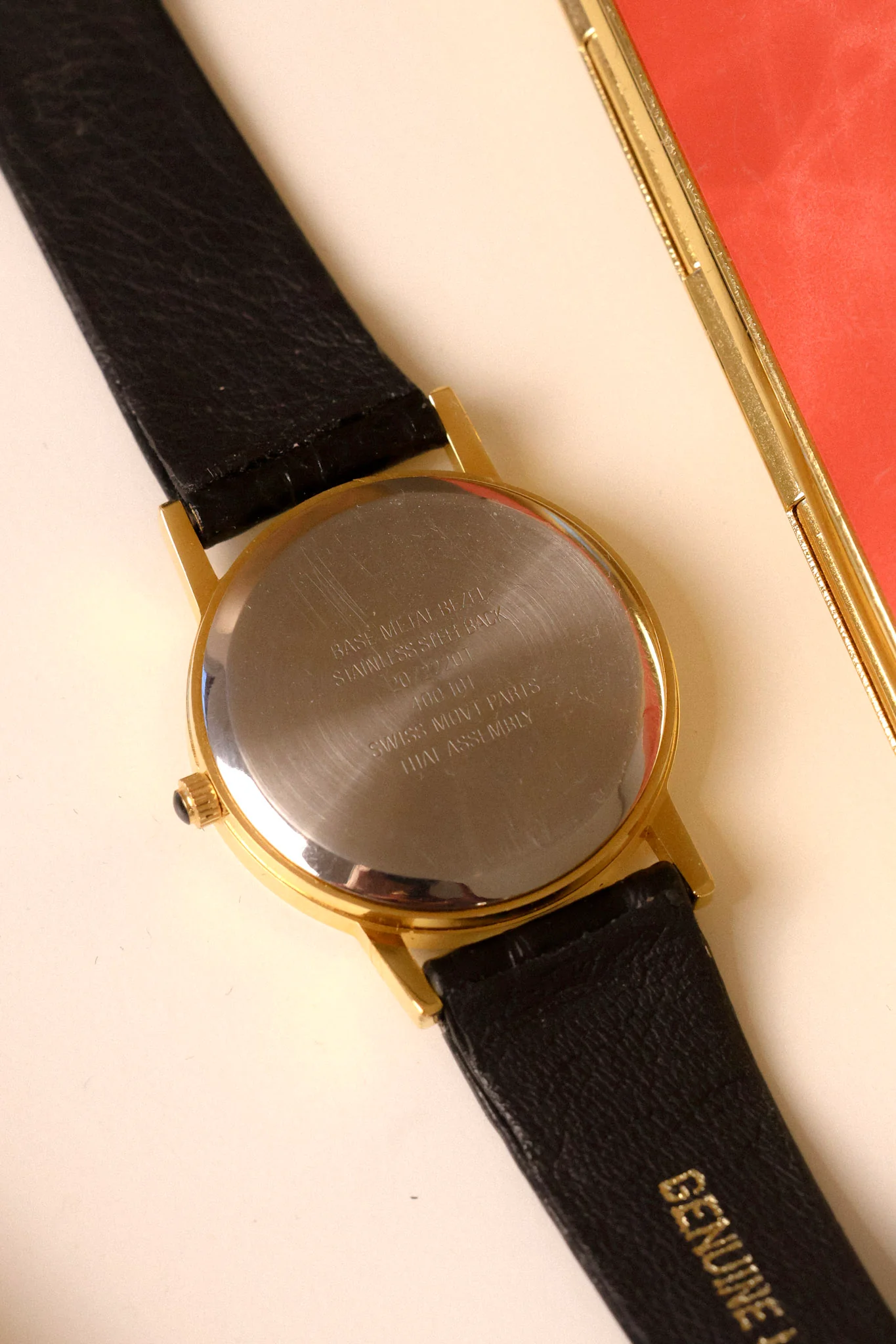 Neo-vintage Armitron Diamond Quartz - Image 9