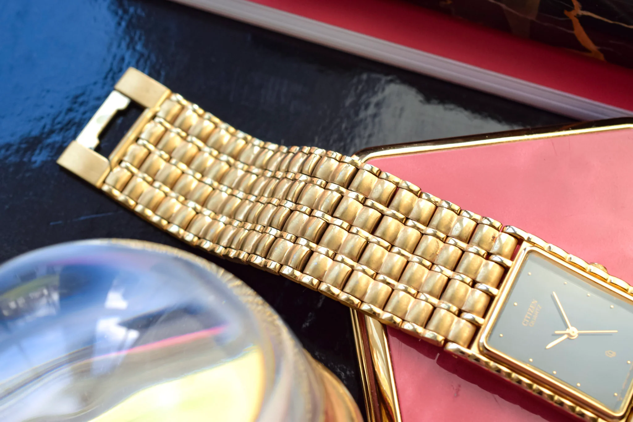 Neo-vintage Citizen CQ Gilt Dial - Image 5