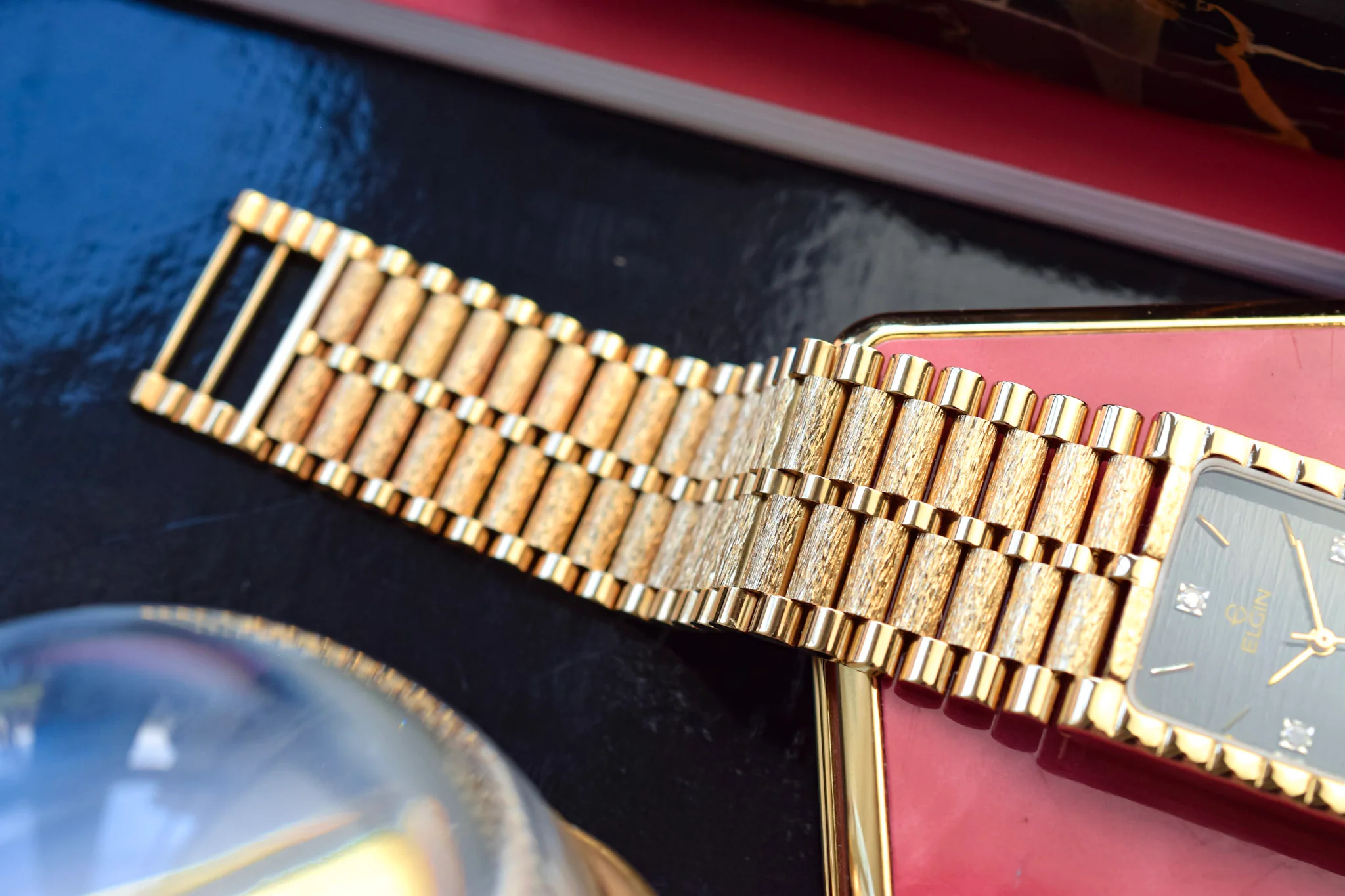 Neo-vintage Elgin Diamond Dial - New Old Stock in Box - Image 8