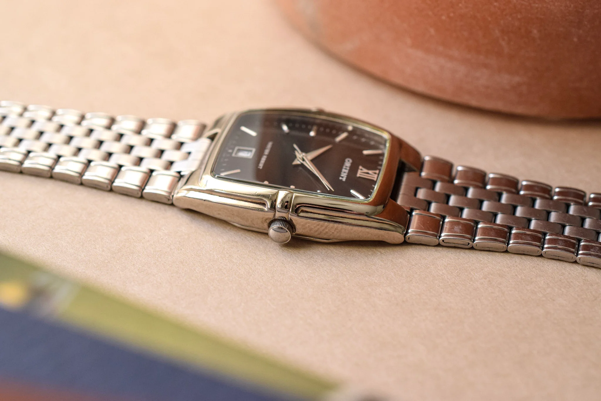 Neo-vintage Orient Black Dial Tonneau Calendar - Image 4