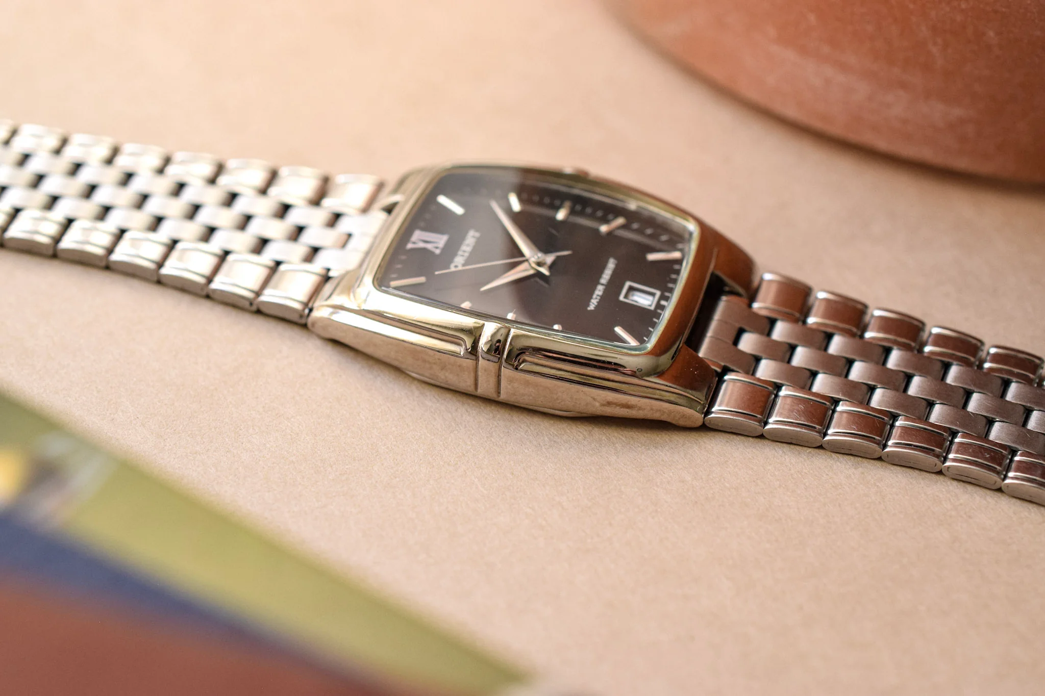Neo-vintage Orient Black Dial Tonneau Calendar - Image 5