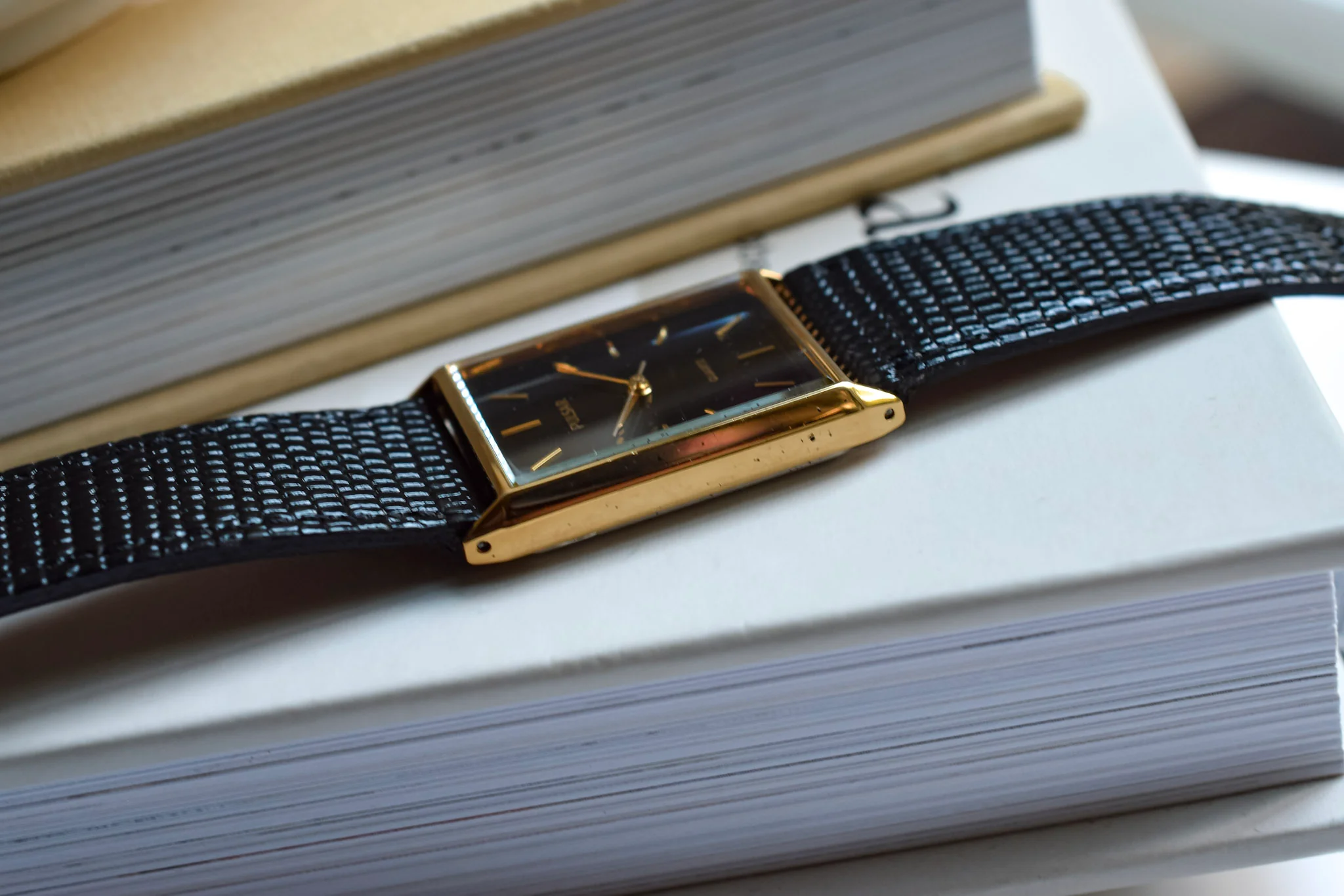 Pulsar Black Dial Tank - Image 5