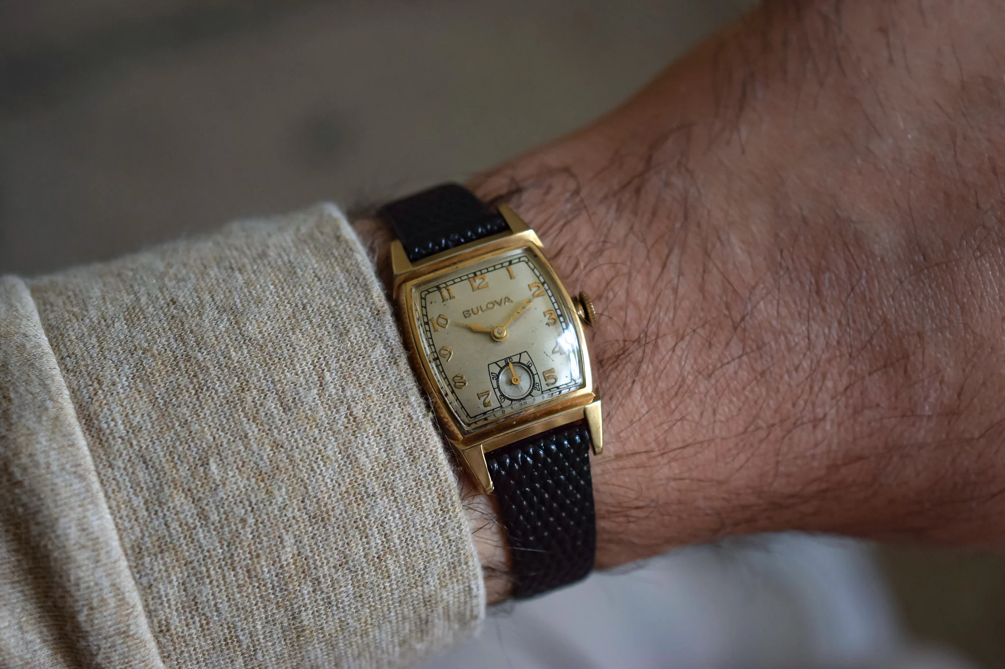1948 Bulova Art Deco Tonneau - Image 3