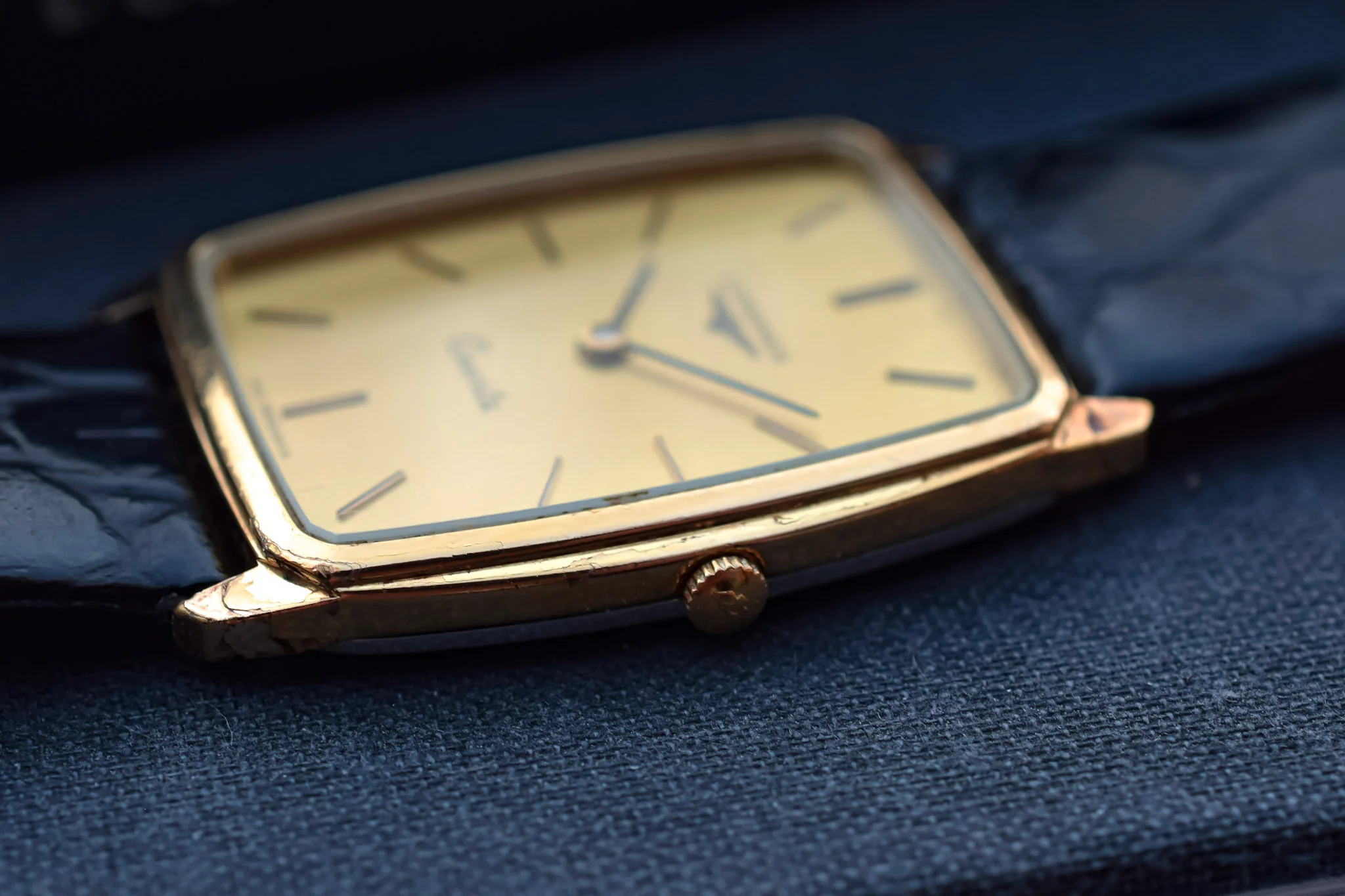 Vintage 80s Longines Quartz Tank - Image 4