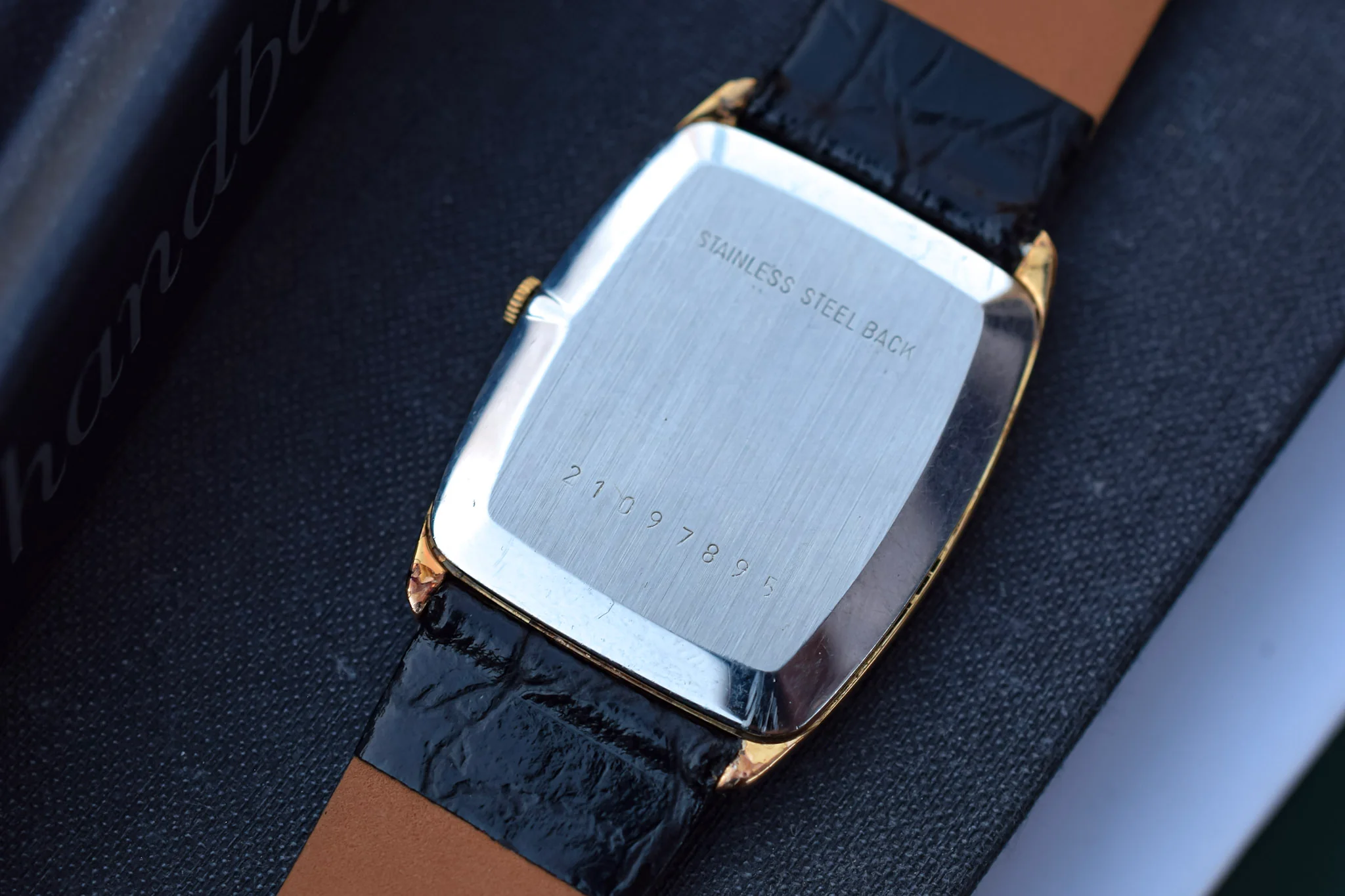 Vintage 80s Longines Quartz Tank - Image 8