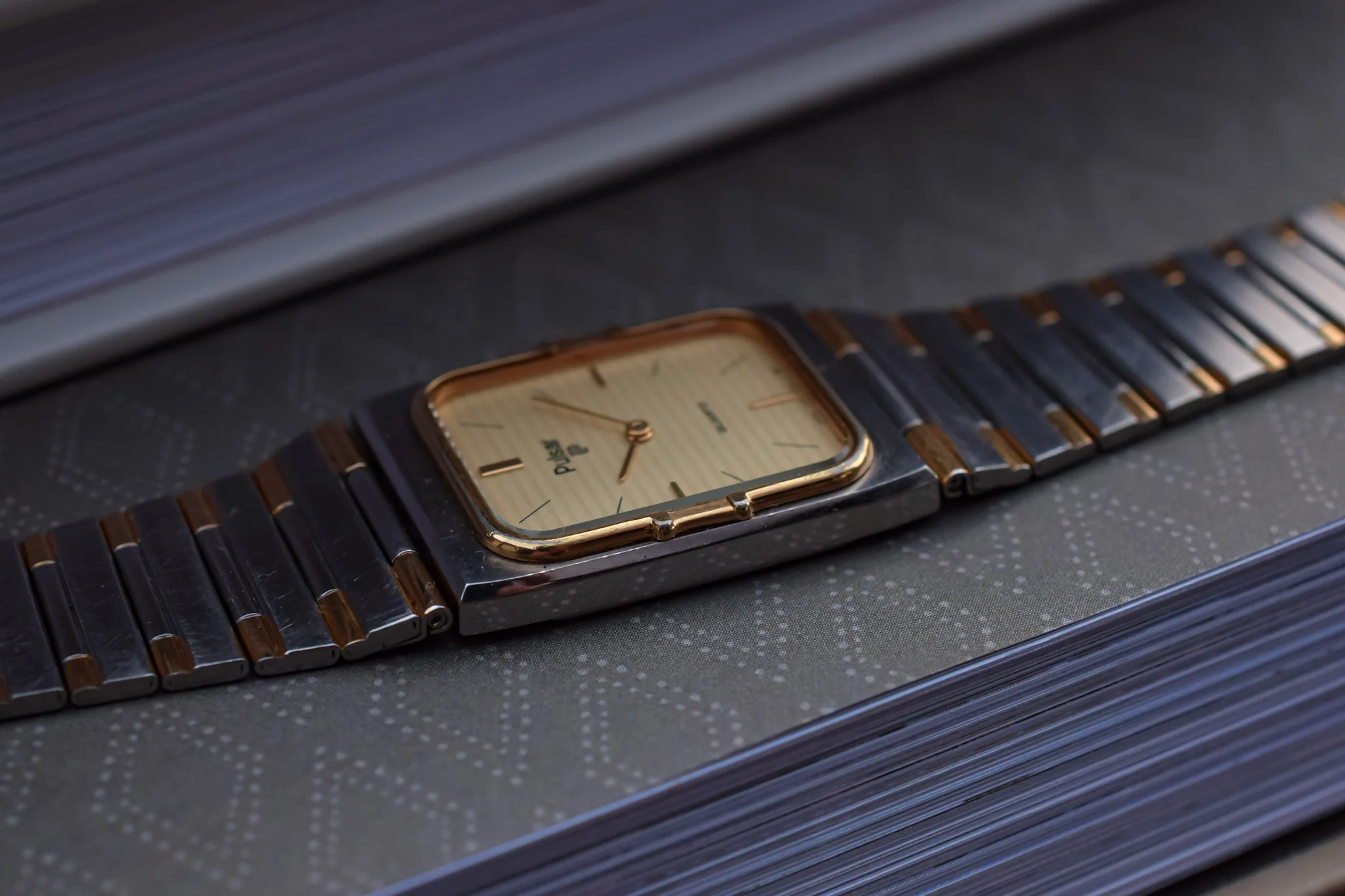 Vintage 1985 Pulsar Quartz Tank Watch - Image 4