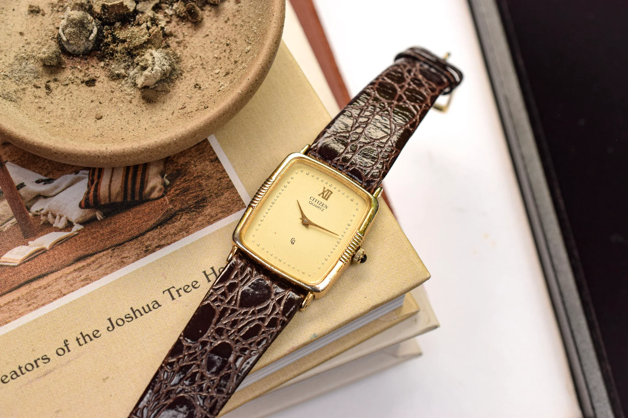 Vintage Citizen CQ Chariot - Image 11