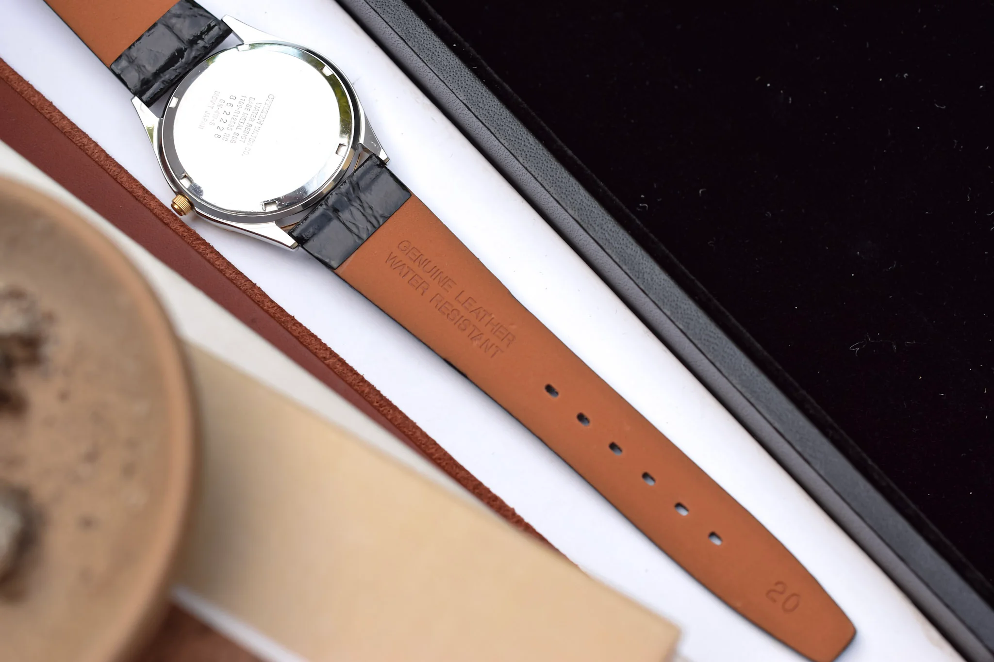 Vintage Citizen CQ Fluted Bezel Day-Date - Image 8
