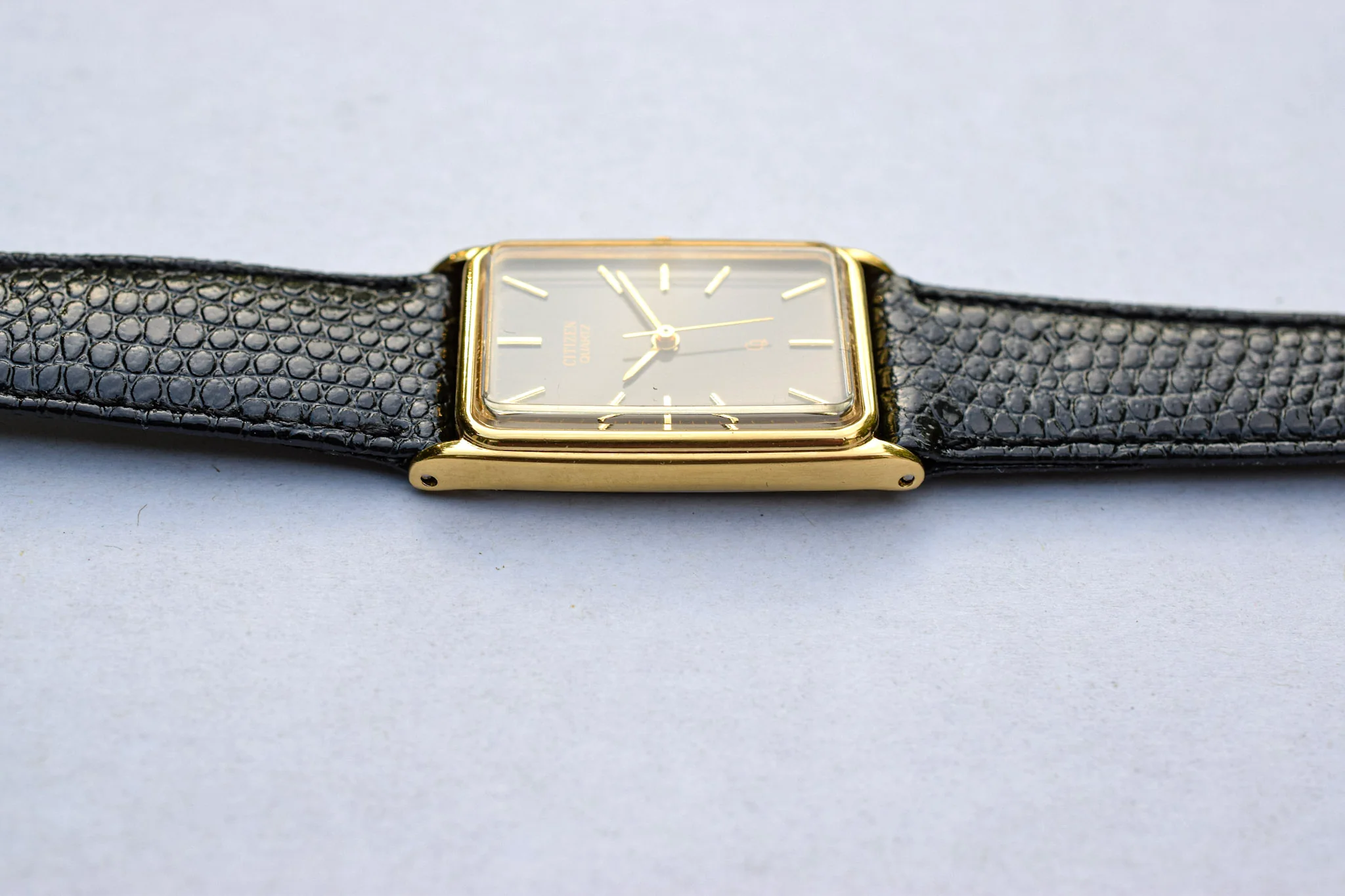Vintage Citizen CQ Tank - Image 4