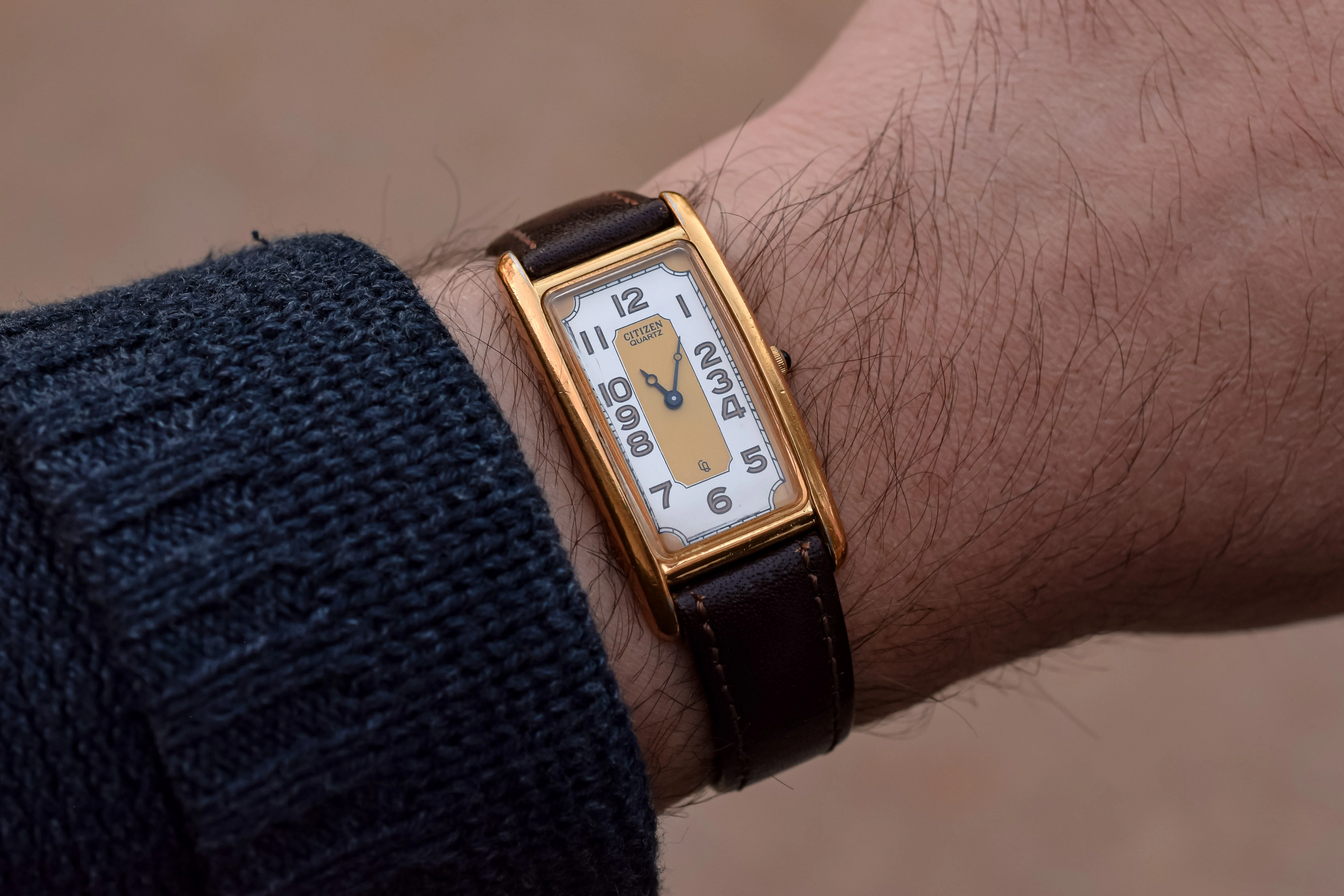 Vintage Citizen Curvex - Image 4
