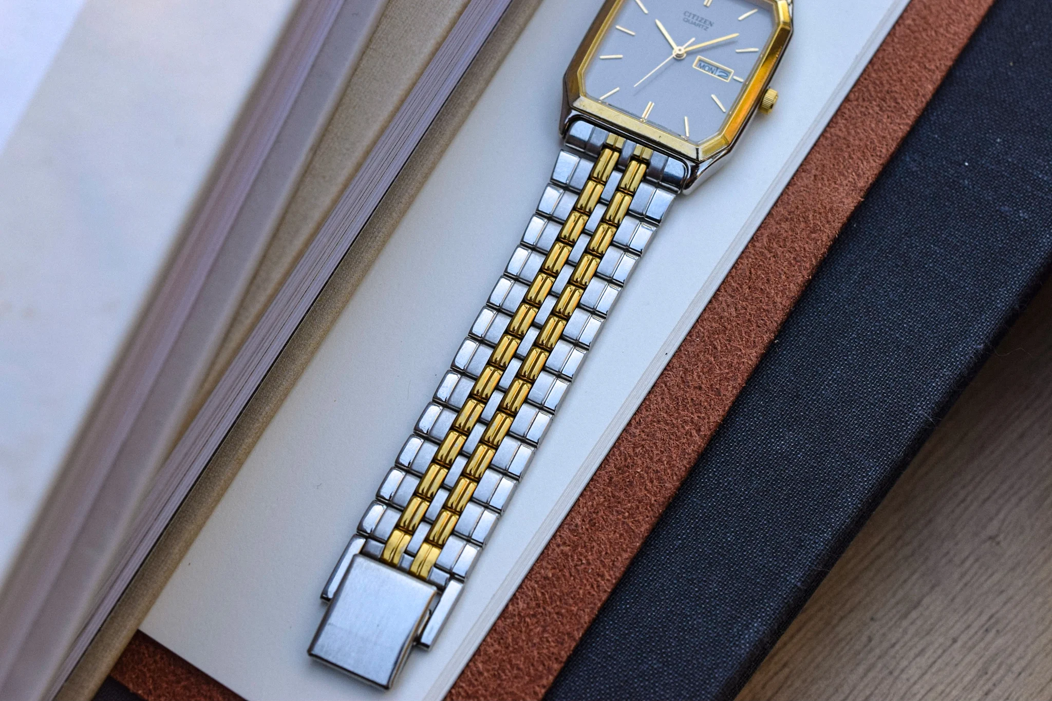 Vintage Citizen Two Toned Octagon - Image 10