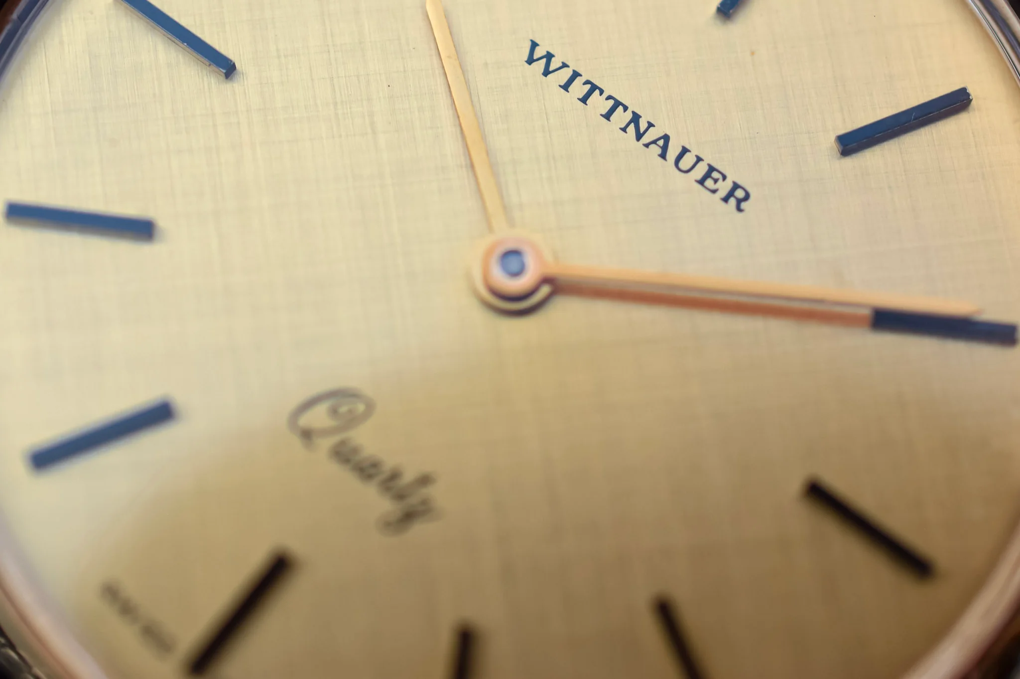 Vintage Gold Tone Linen Dial Wittnauer Quartz Watch - Image 3