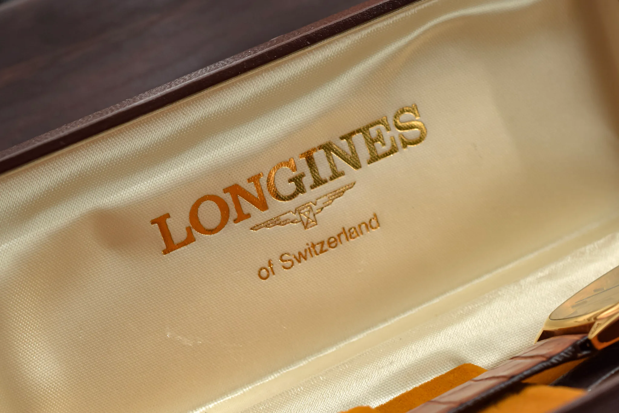 Vintage Longines Quartz Crosshatch Dial Ellipse - Image 14