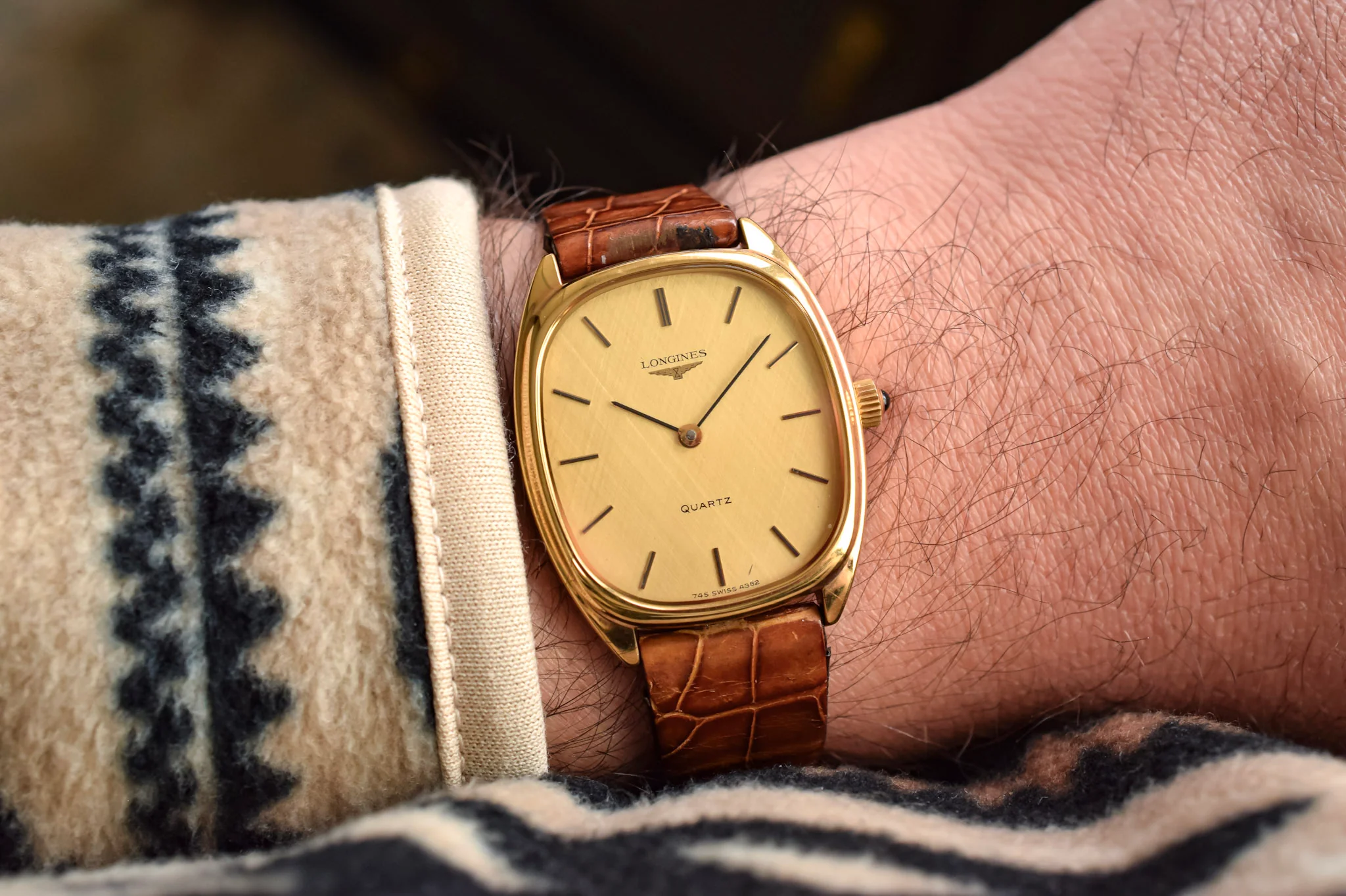 Vintage Longines Quartz Crosshatch Dial Ellipse - Image 2
