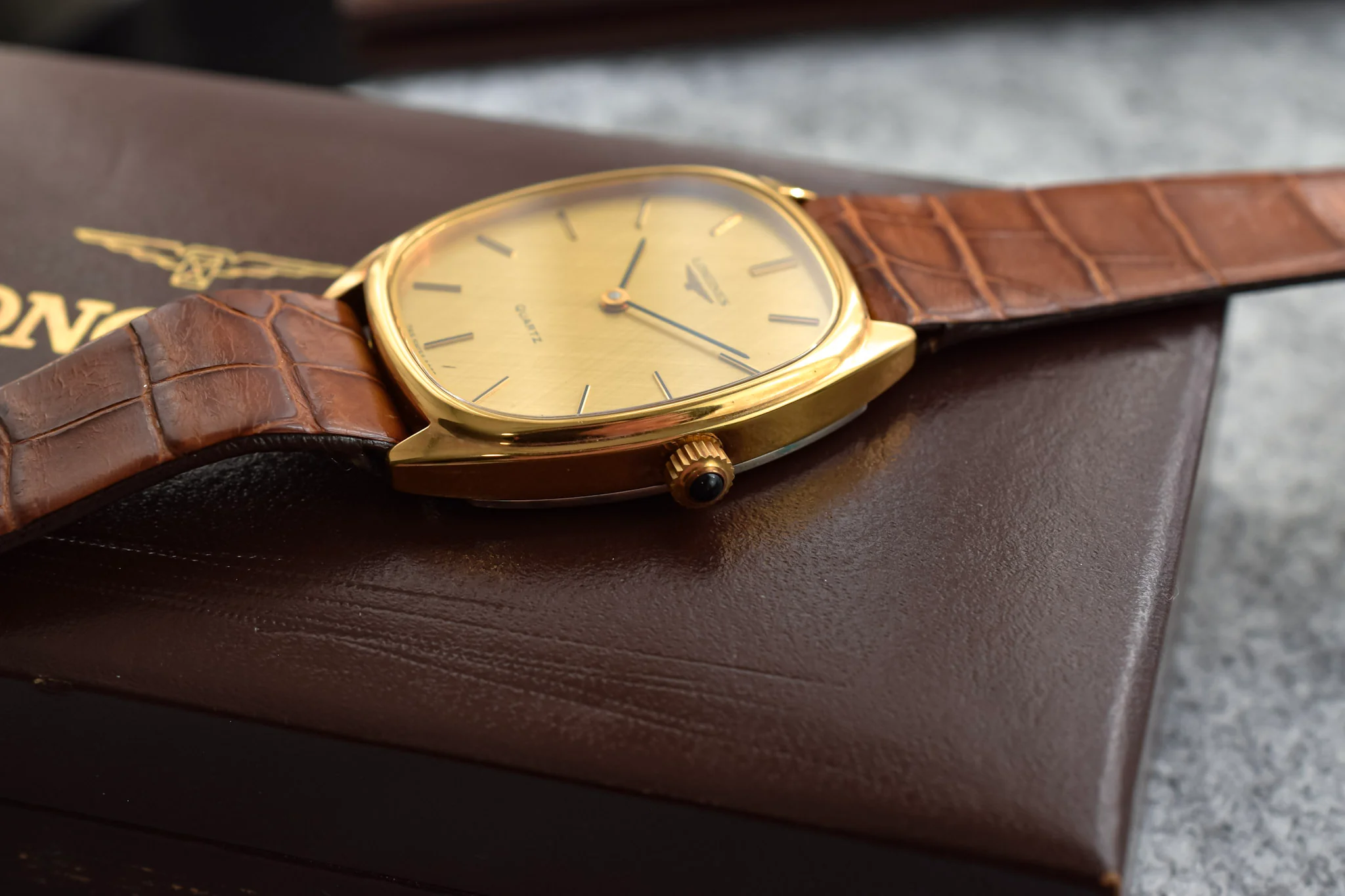 Vintage Longines Quartz Crosshatch Dial Ellipse - Image 4