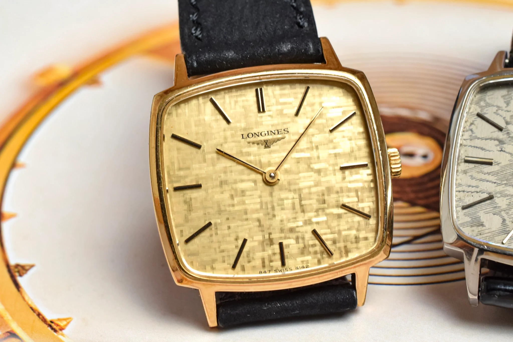 Vintage Longines Mechanical Champagne Pixel TV - Image 9