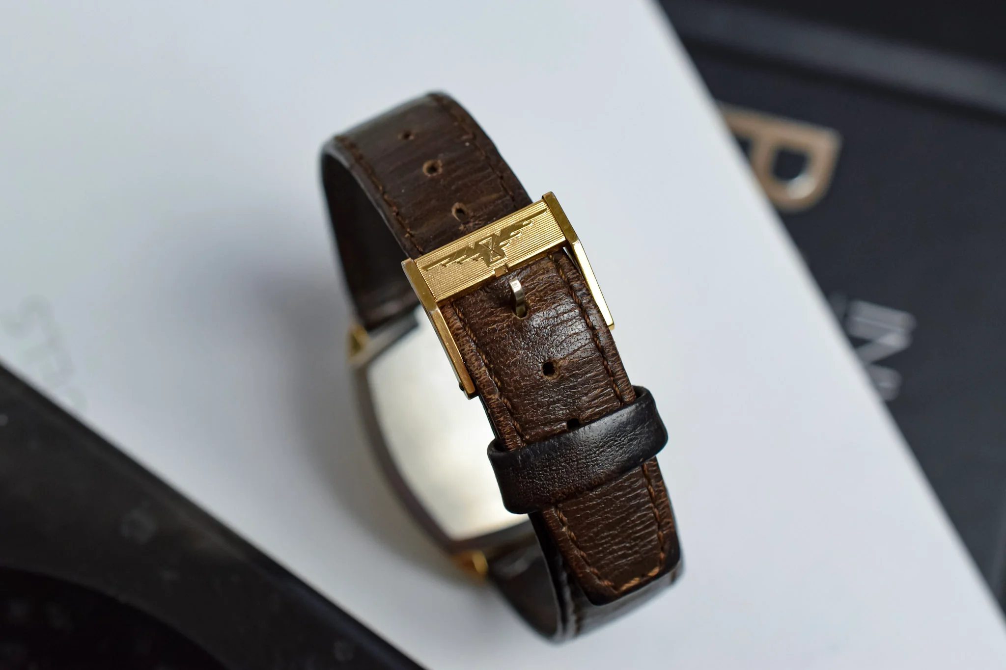 Vintage Longines Mechanical Champagne Tonneau - Image 12