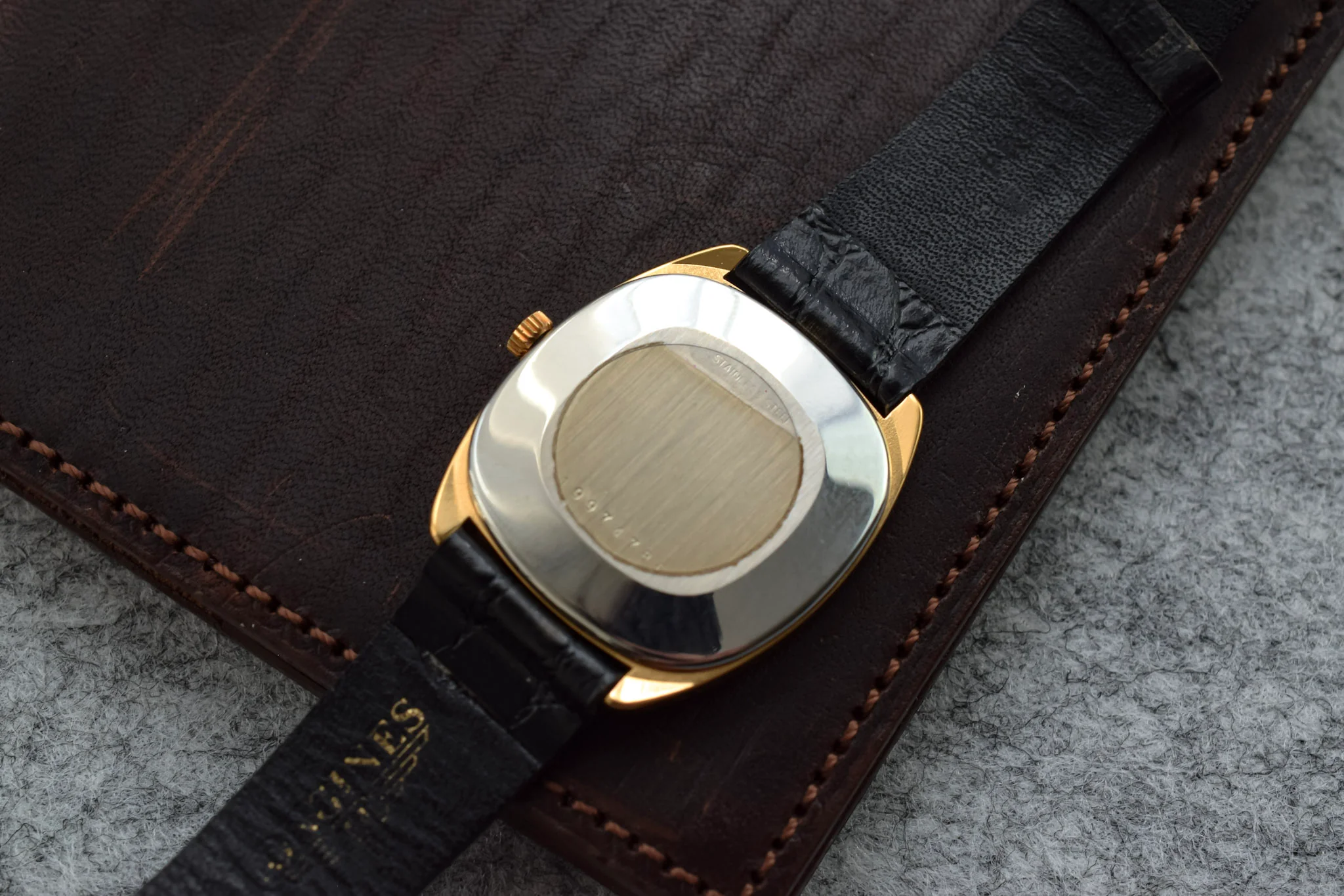 Vintage Longines Mechanical Linen Dial Tonneau - Image 11