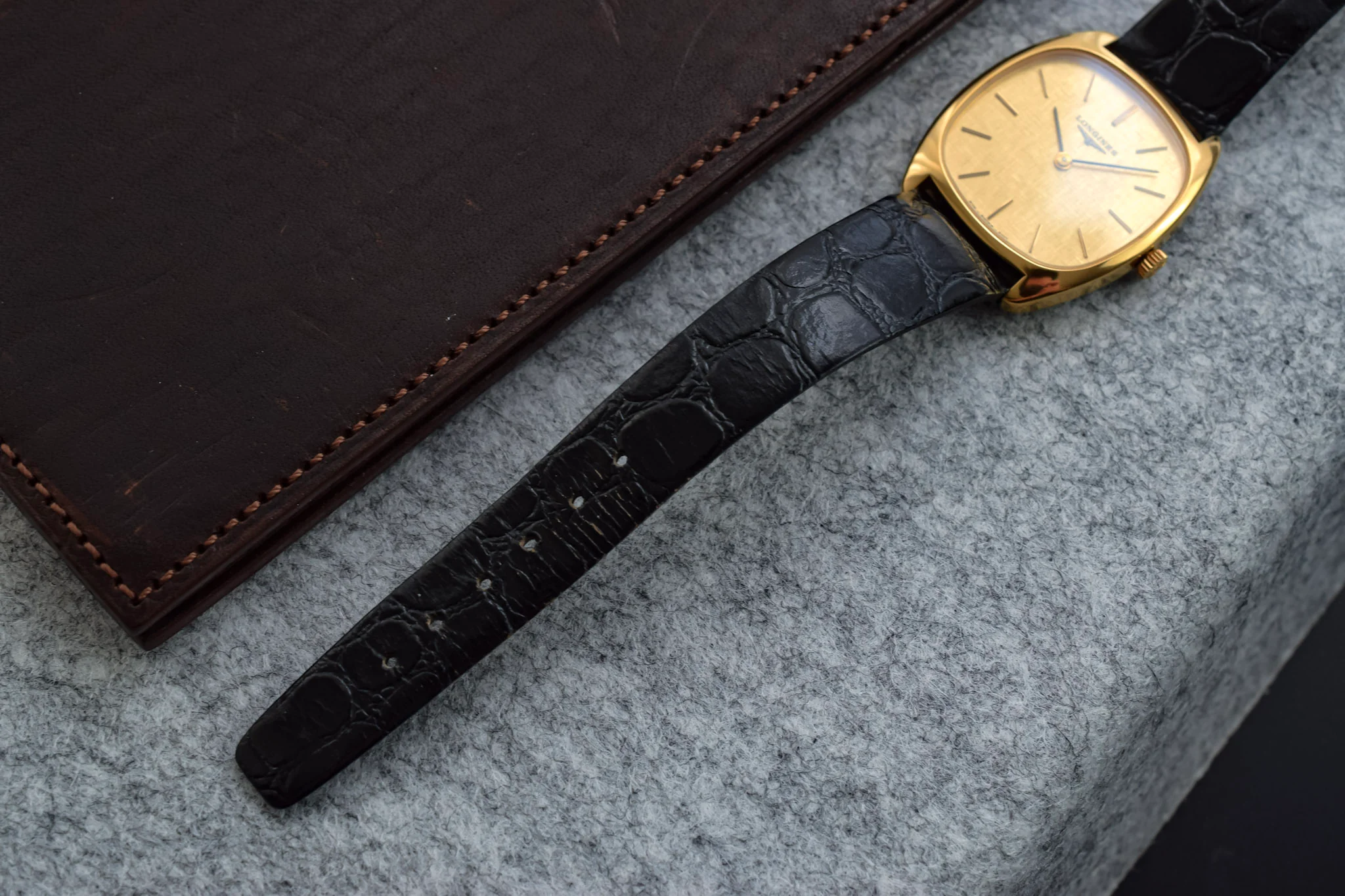 Vintage Longines Mechanical Linen Dial Tonneau - Image 6