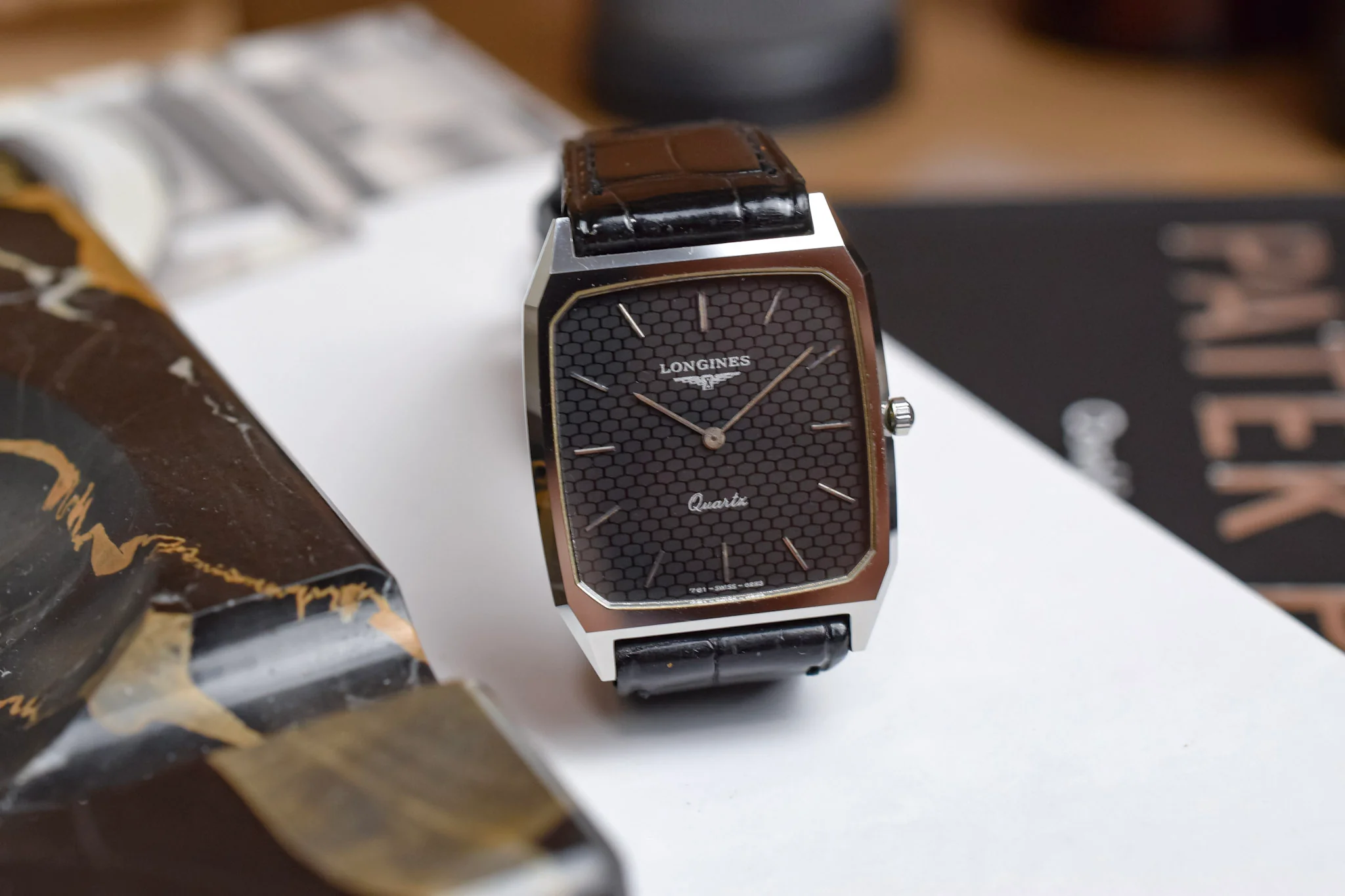 Vintage Longines Quartz Black Brick Dial Octo - Image 4
