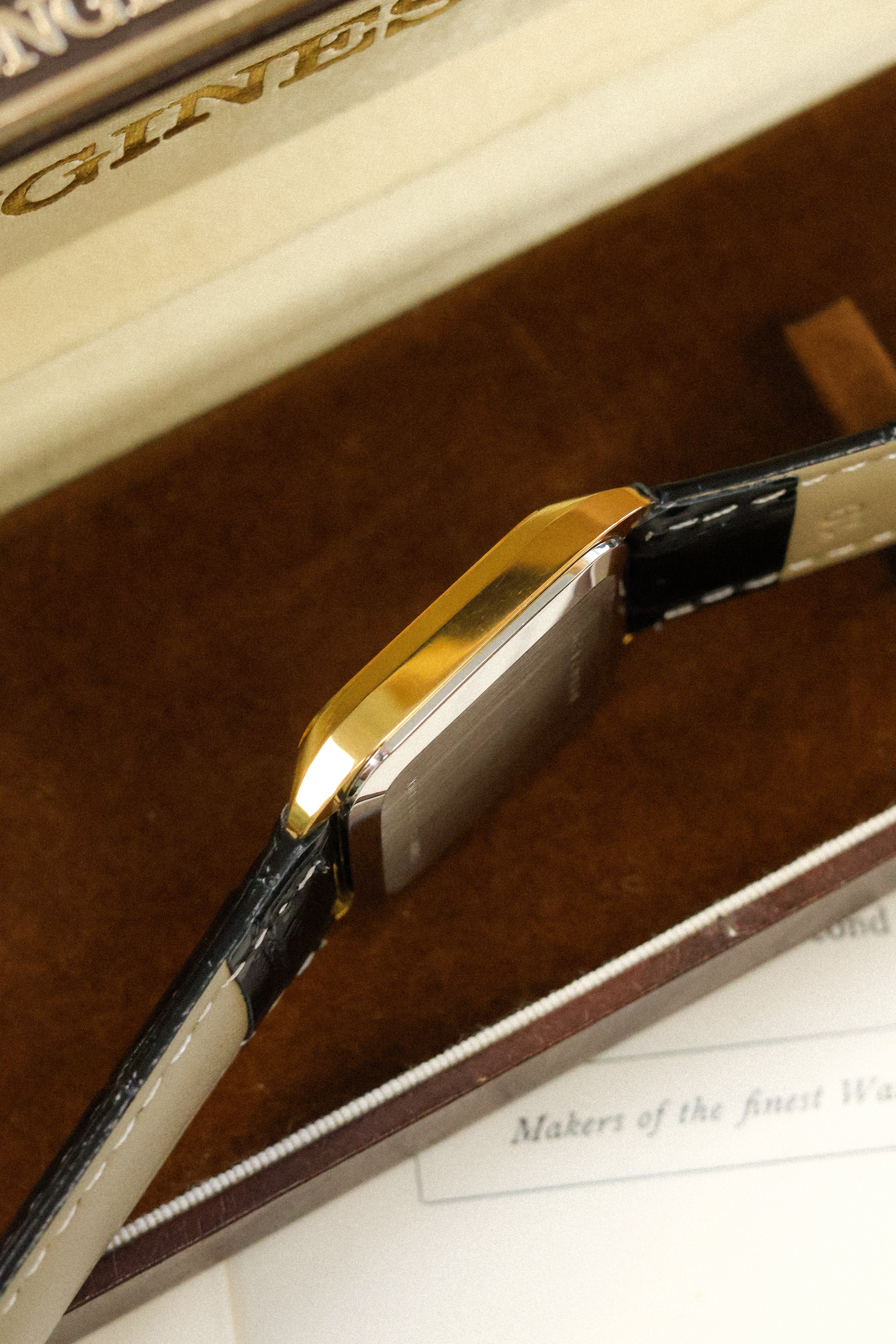 Vintage Longines Quartz Sparkle Dial Tank - Image 4