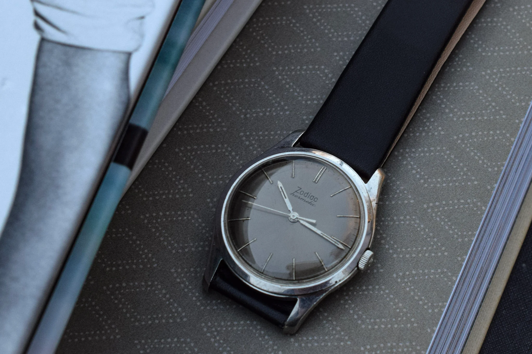 Vintage Mechanical Zodiac Hermetic Watch - Image 8